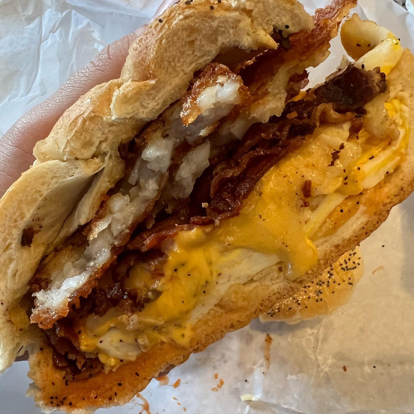 BEC with pepperjack and hashbrowns 🔥🔥😤