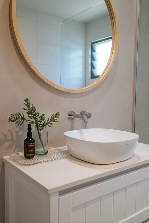 Microcement Bathroom Wall - Sunshine Coast