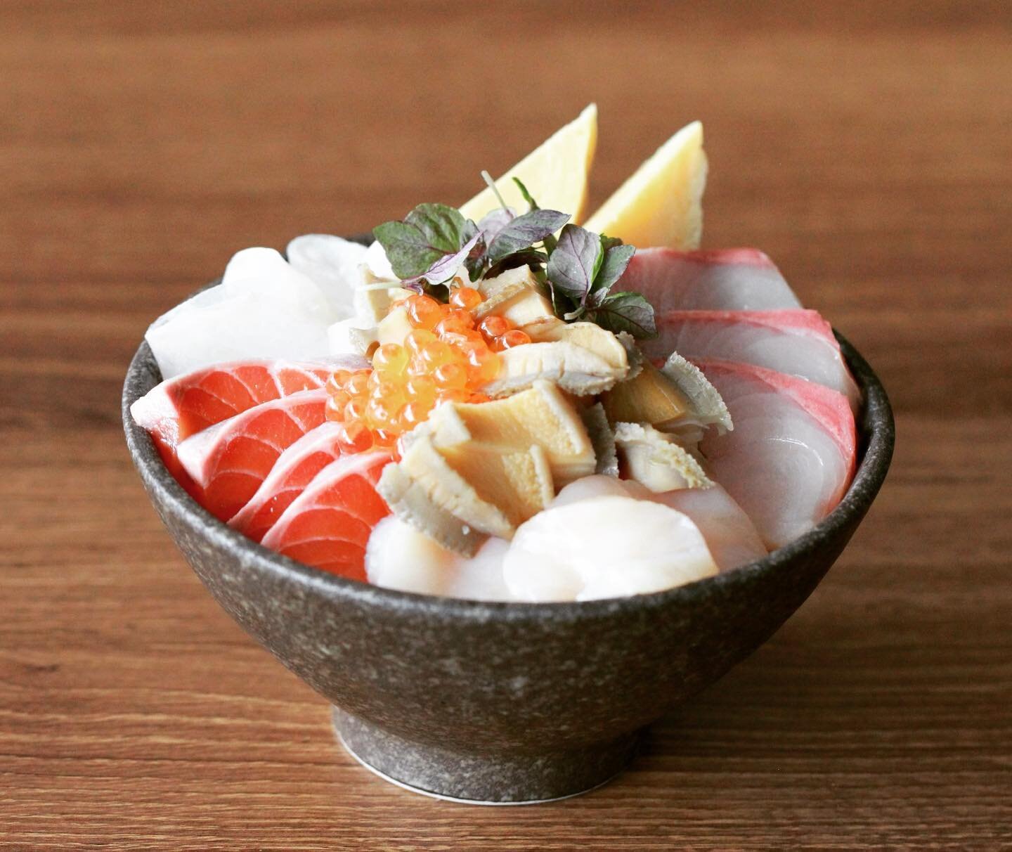 Kaisen Don is Back 🙌 🐟🍣🦪 Due to high demand and requests, Kaisen Don is on our menu now. 
* Please note we use the freshest seasonal ingredients for our kaisen don and they will be replaced from time to time without notice. 
The photo: abalone, s
