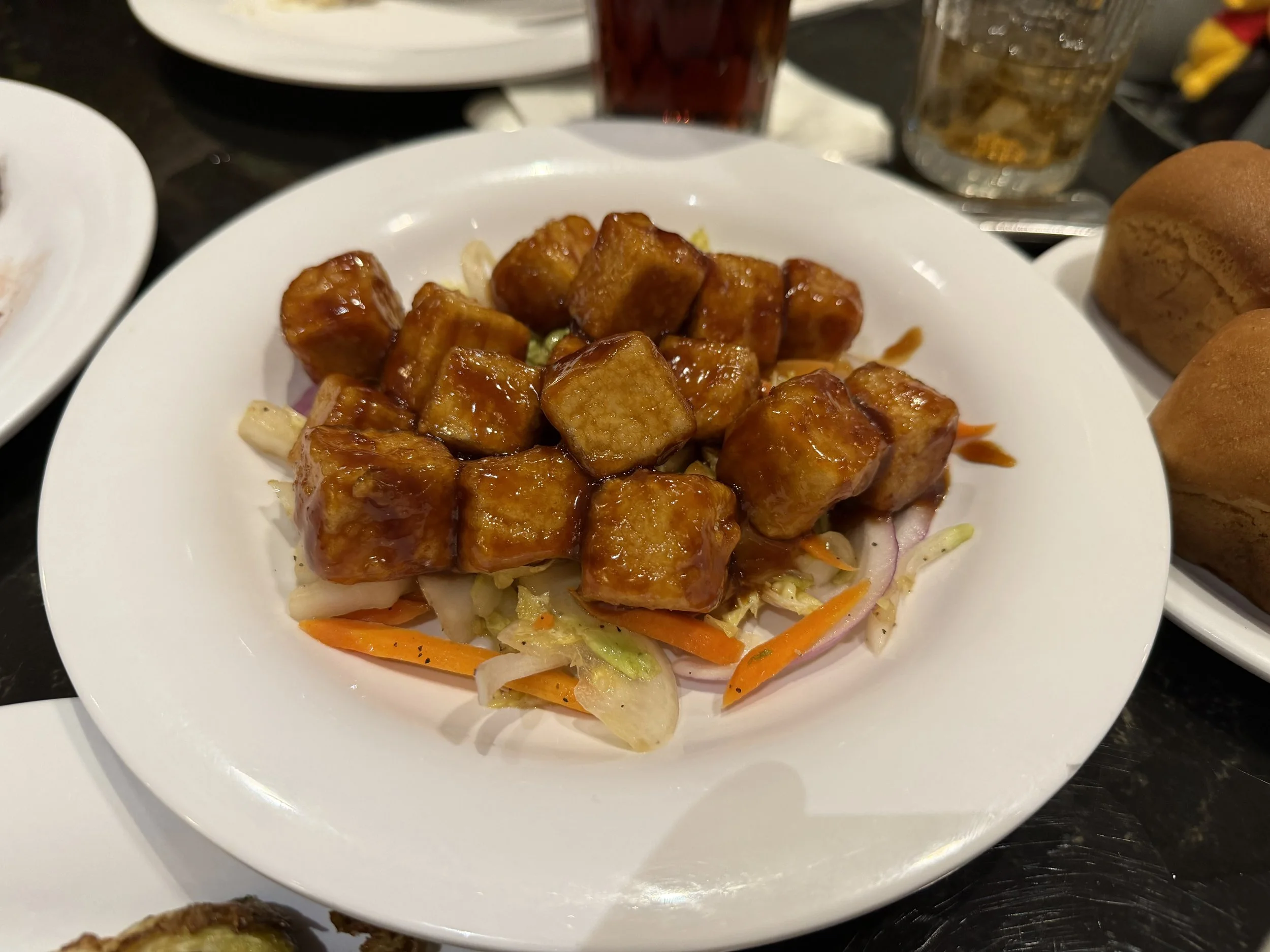 Hollywood &amp; Vine Dinner Review [2026 Gluten Free &amp; Food Allergy Options]