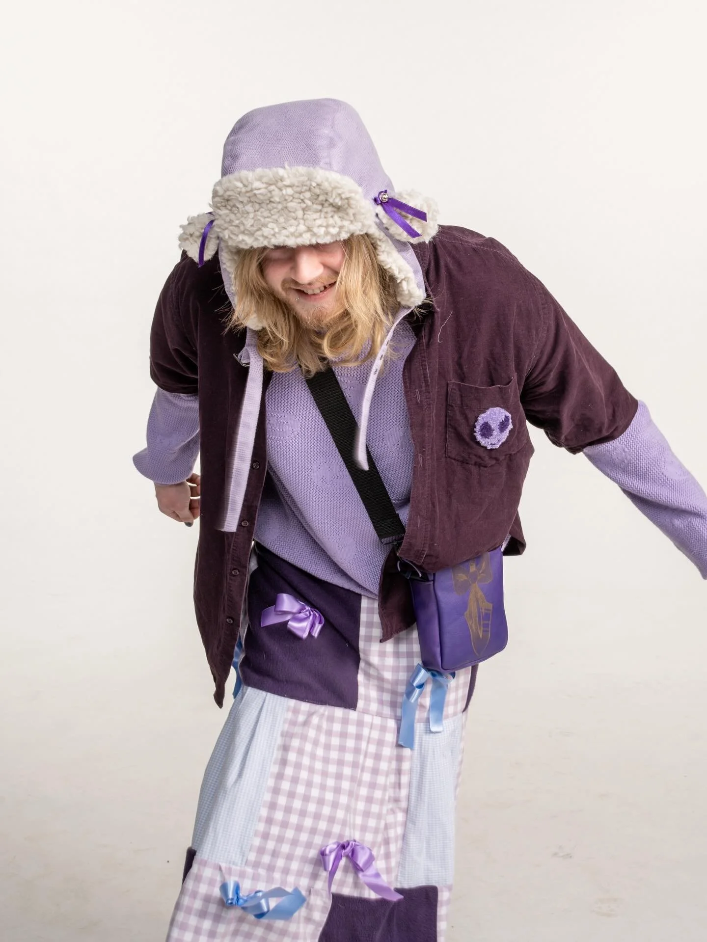 the soft soyboy is coming for u in particular 🎀😈🎀