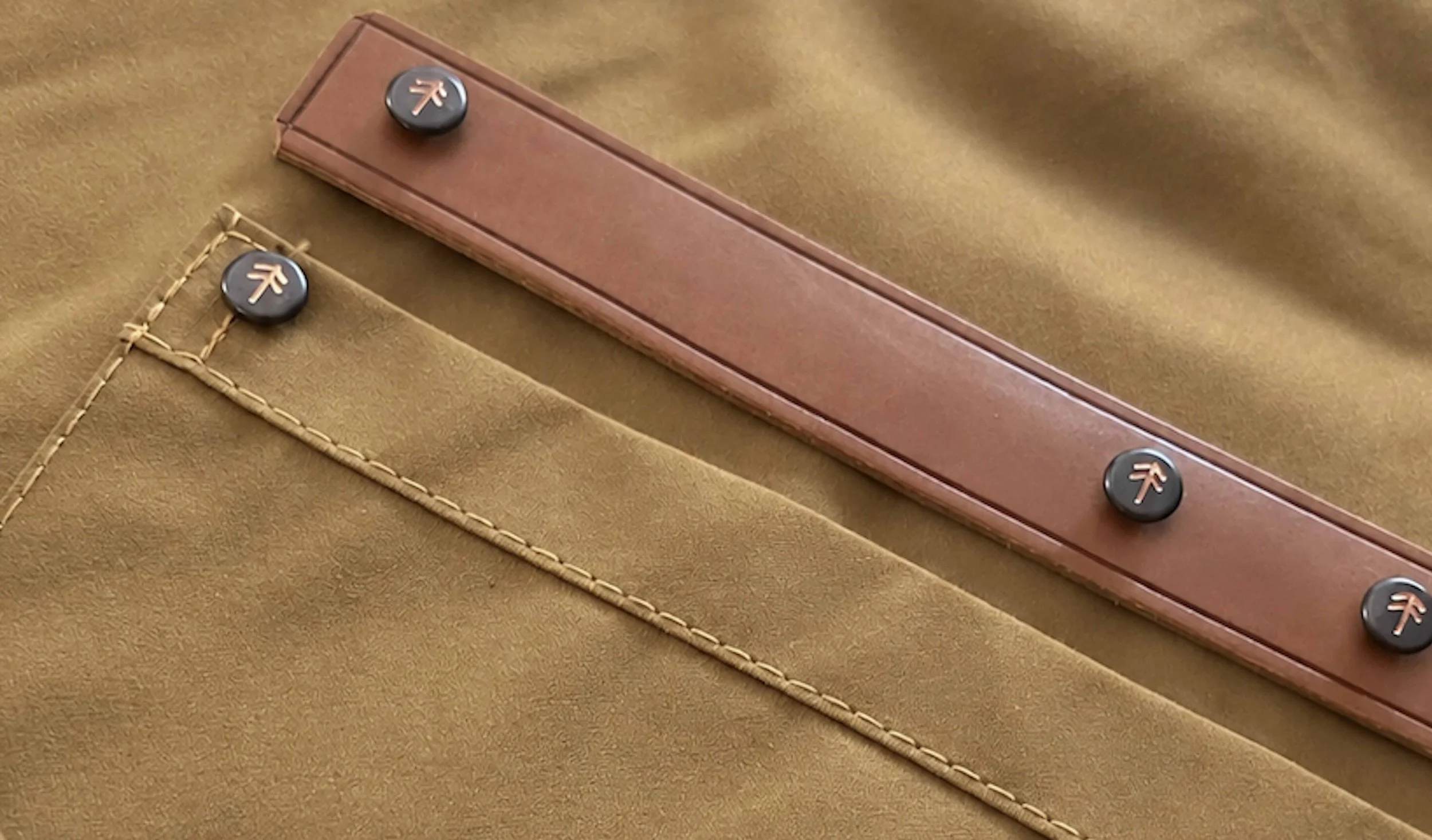 Breen Straps x 2.jpg