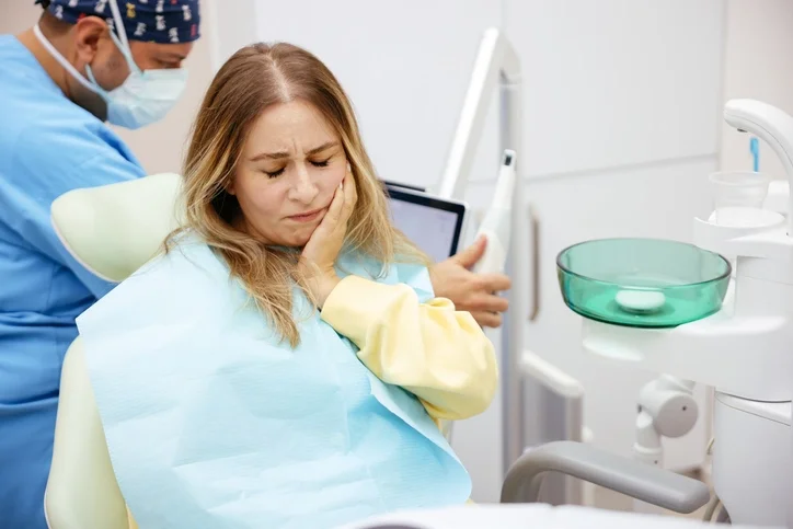 What Happens During an Emergency Dental Visit?