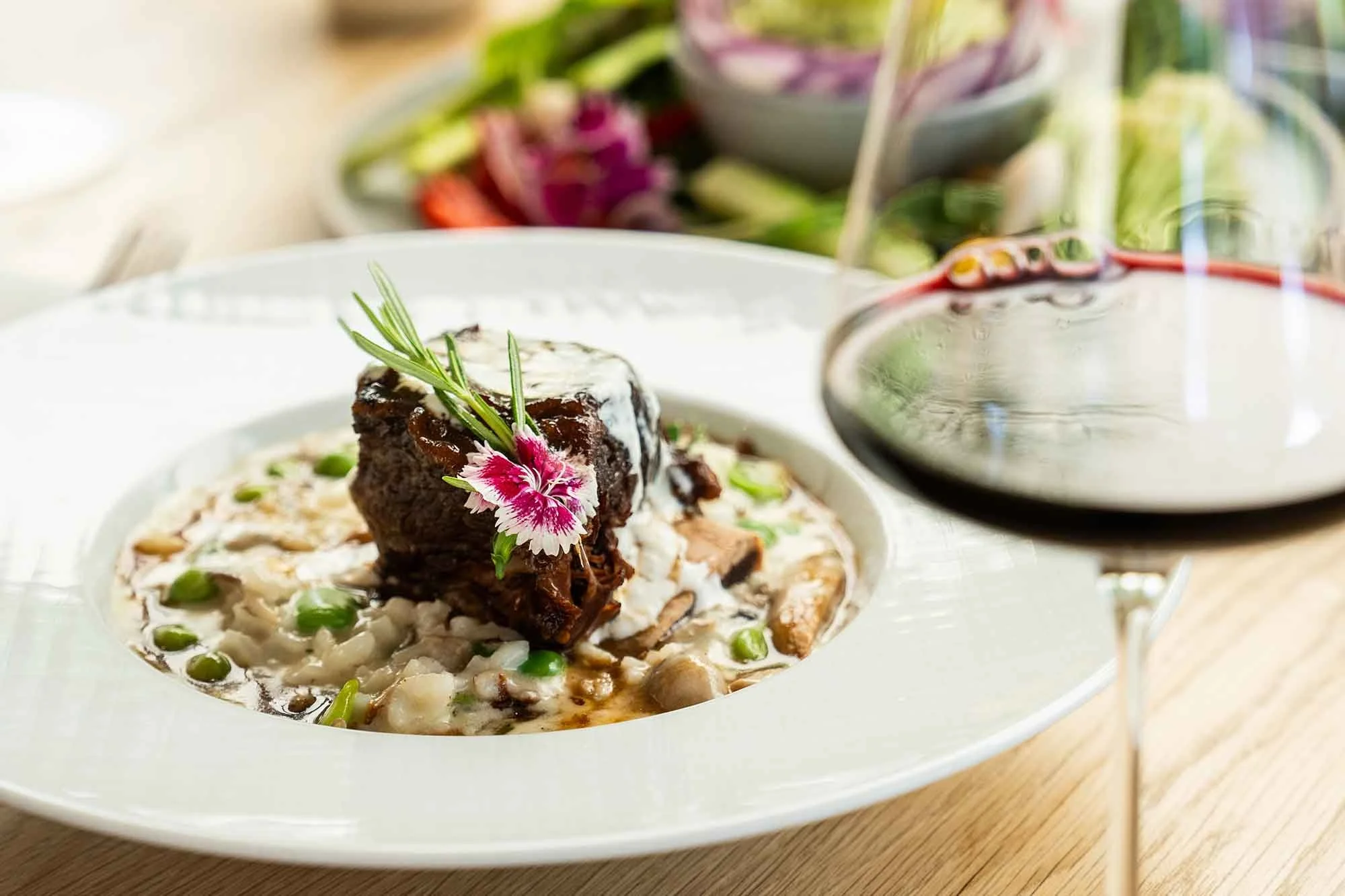 5.-Meadowood-Napa-Valley-Forum-Restaurant-Short-Rib-Risotto-and-Wine.jpg