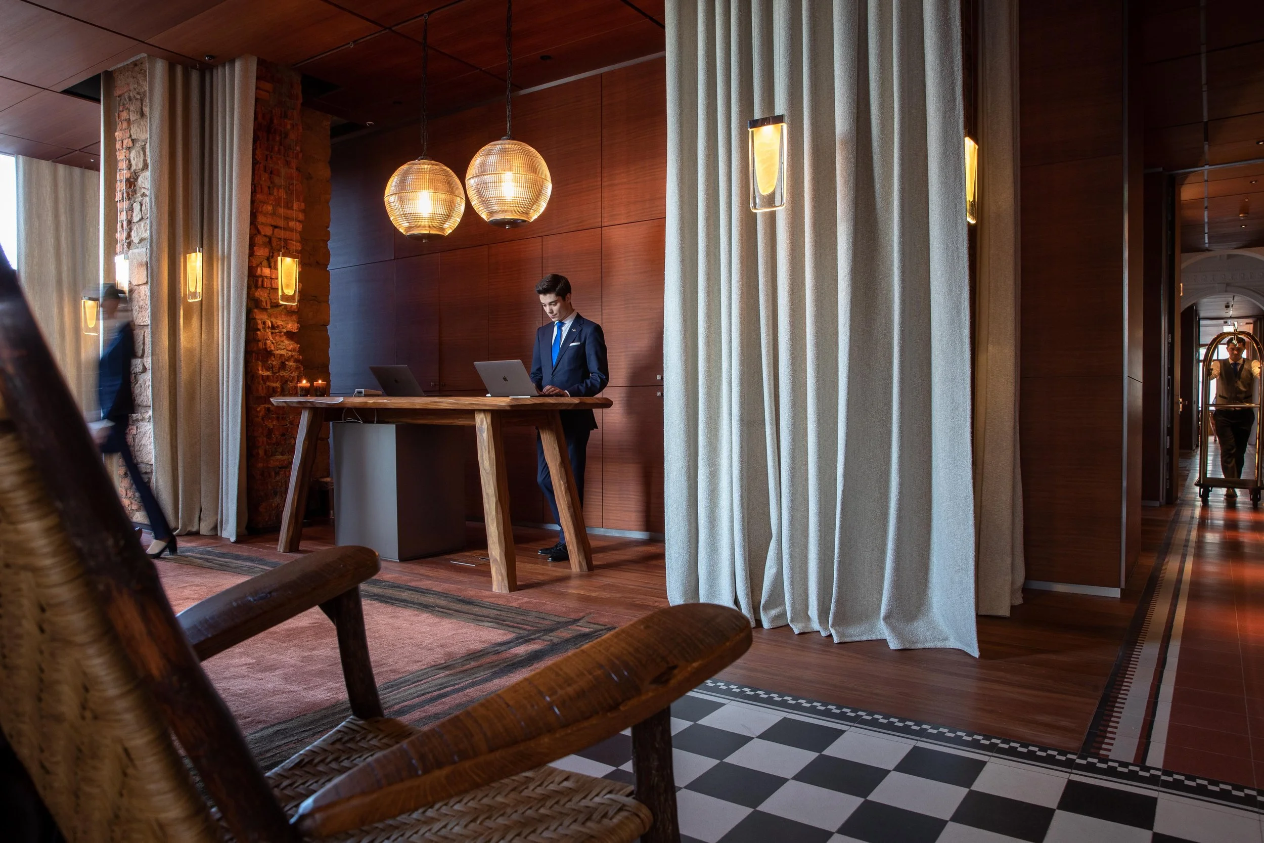 Reception-Reserve-Zurich-1.jpg