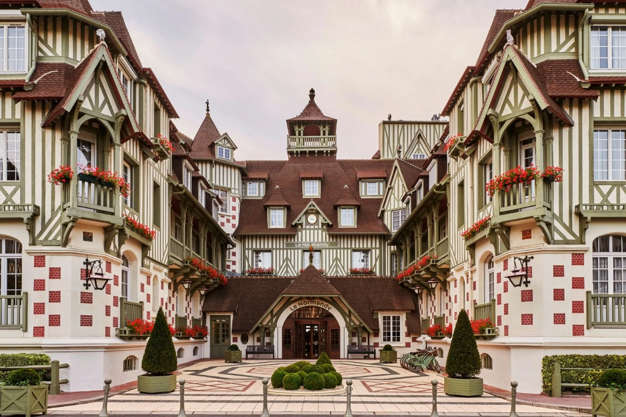 Welcome To Deauville