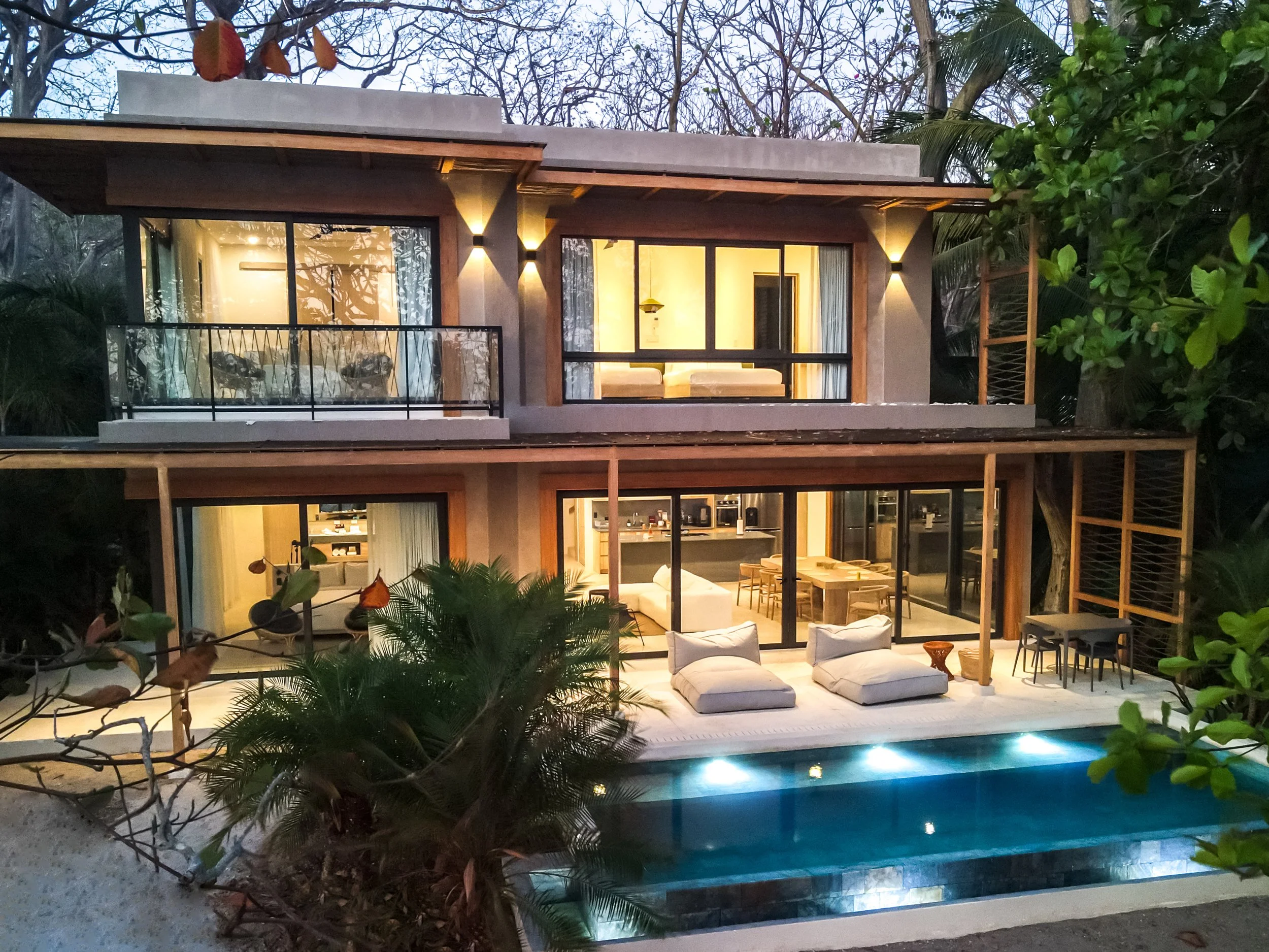 BeachFront Villa_Night.jpg