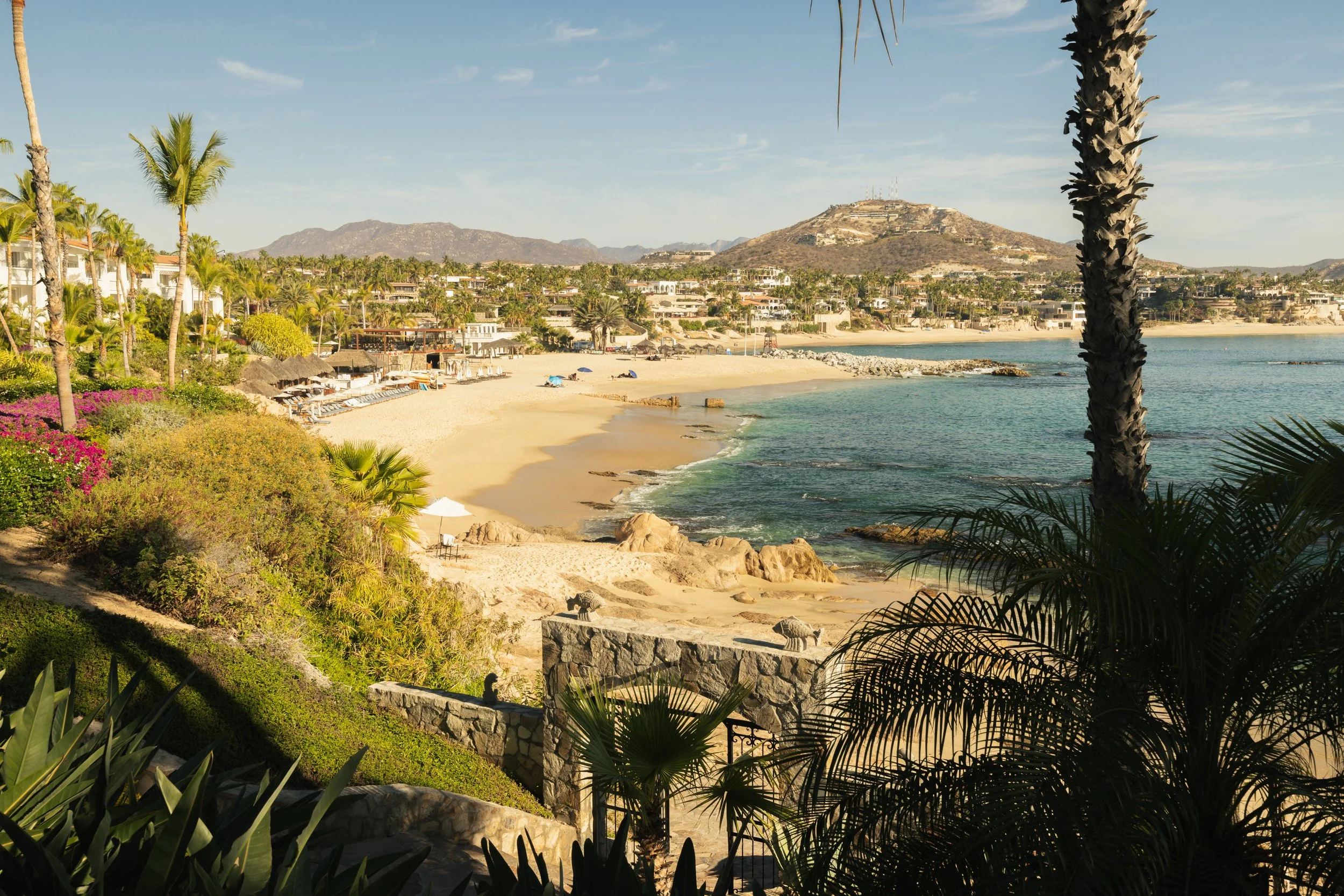 AN ICONIC GETAWAY TO LOS CABOS