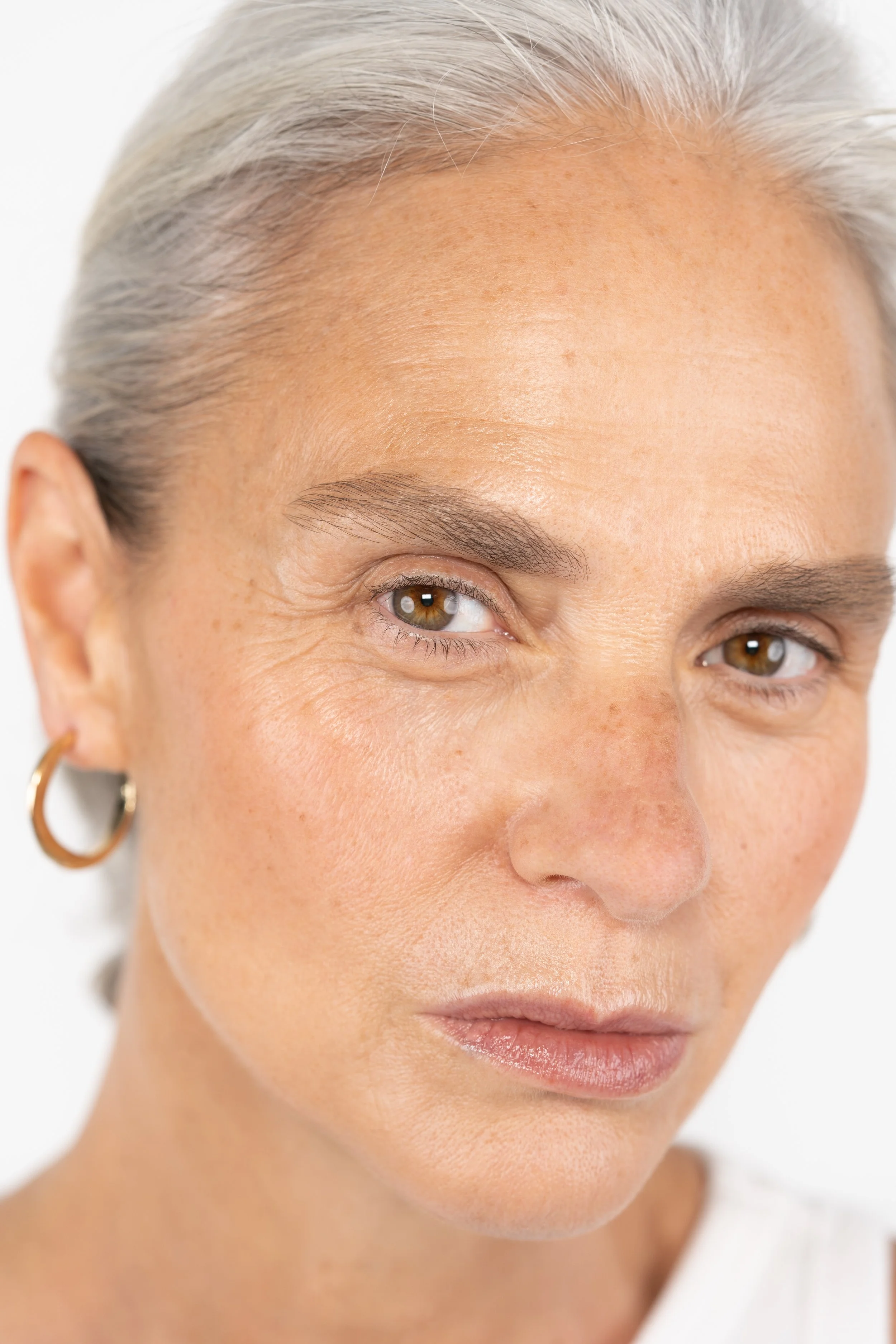 Portrait Karine Tensiolift 02.jpg