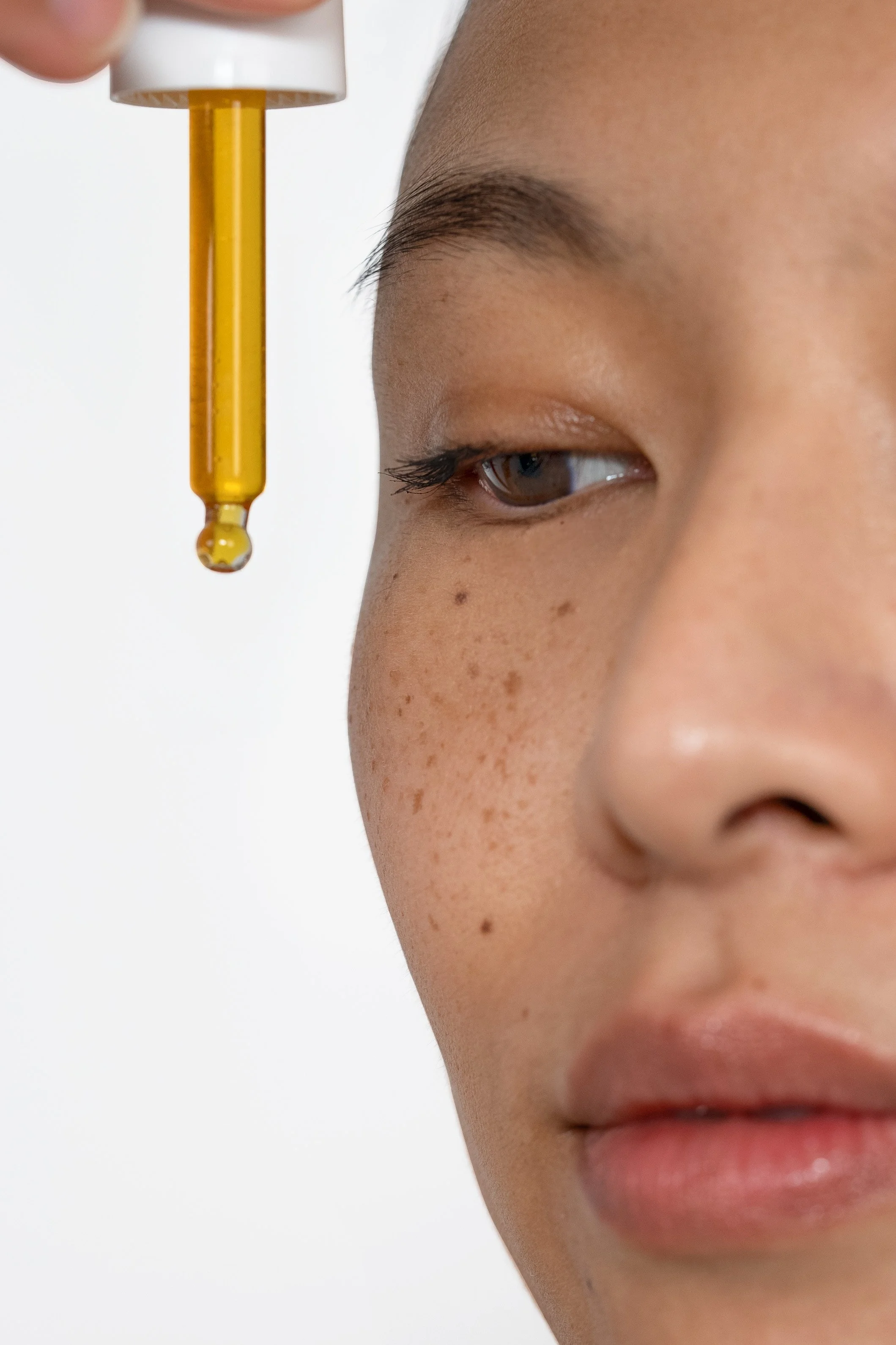 Tilda Huile Tan Boost 08 copy.jpg