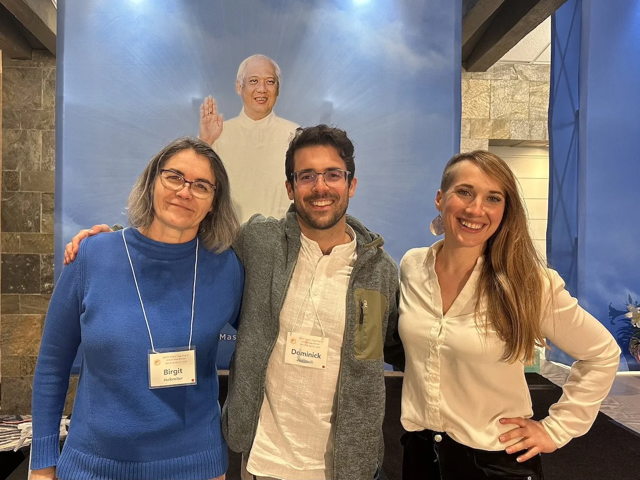 Suzie DeVoe Pranic Healer at an Arhatic Yoga Retreat with friends