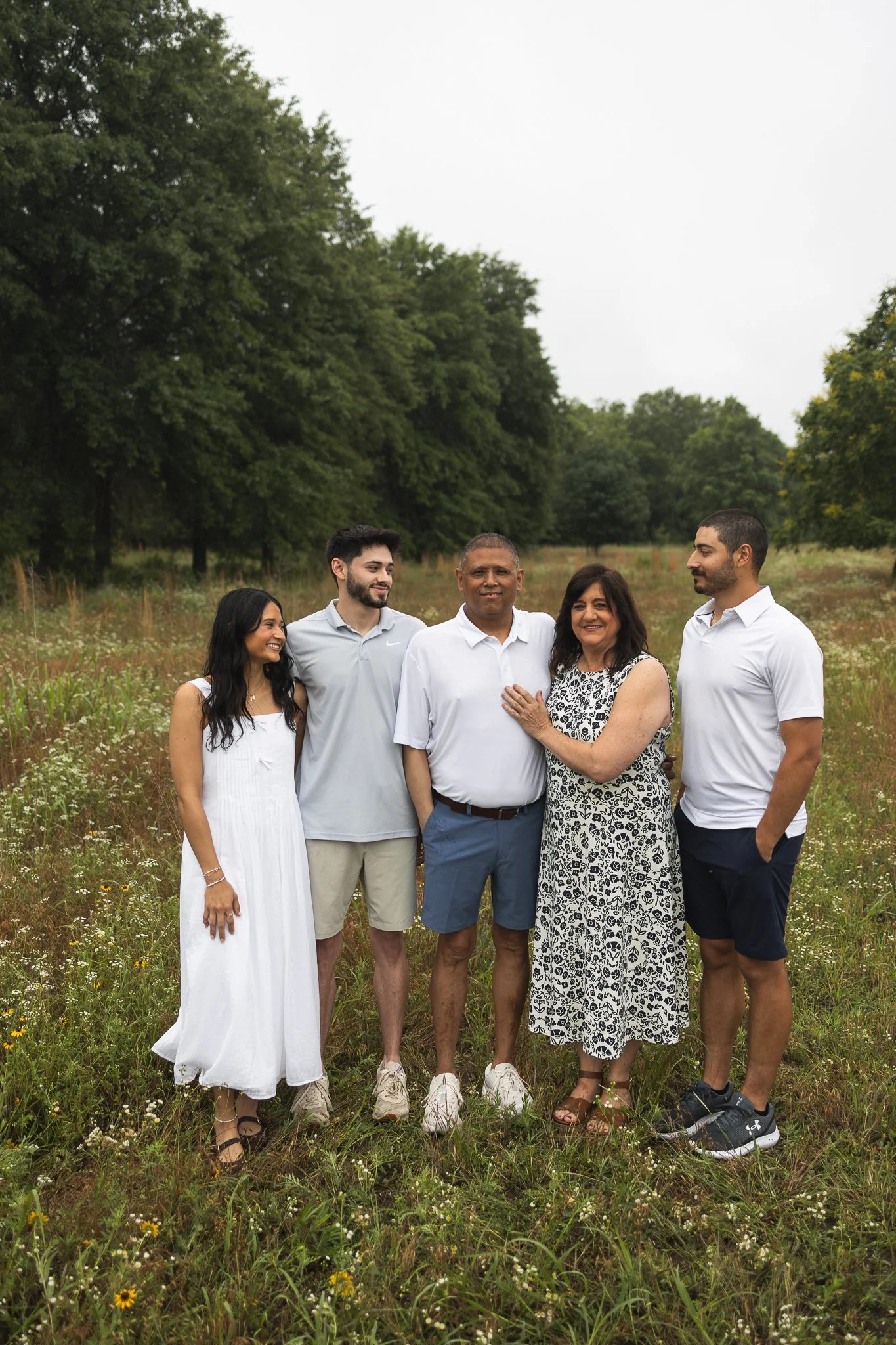 WebGutierrezFamily2026.51.jpg