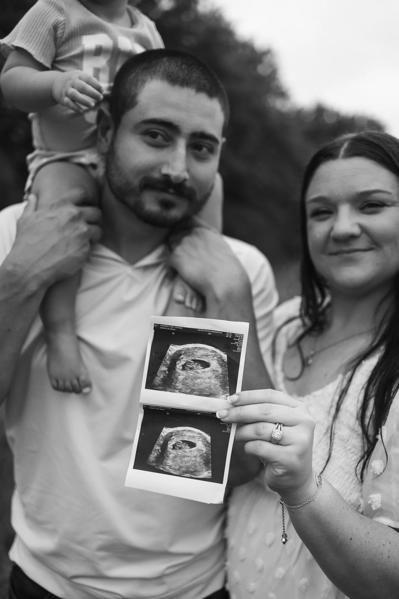 BWwebGutierrezFamily2026.233.jpg