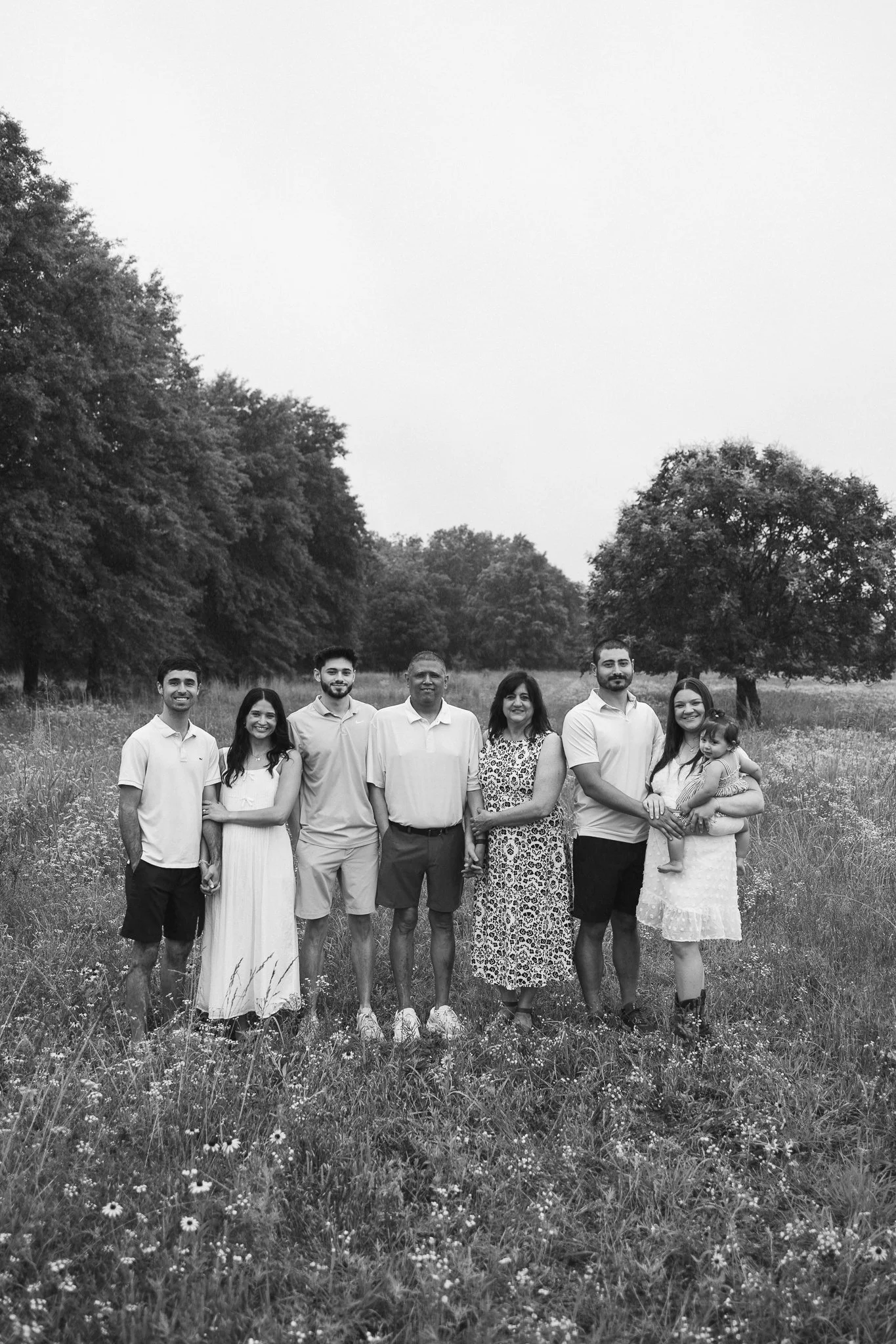 BWwebGutierrezFamily2026.42.jpg