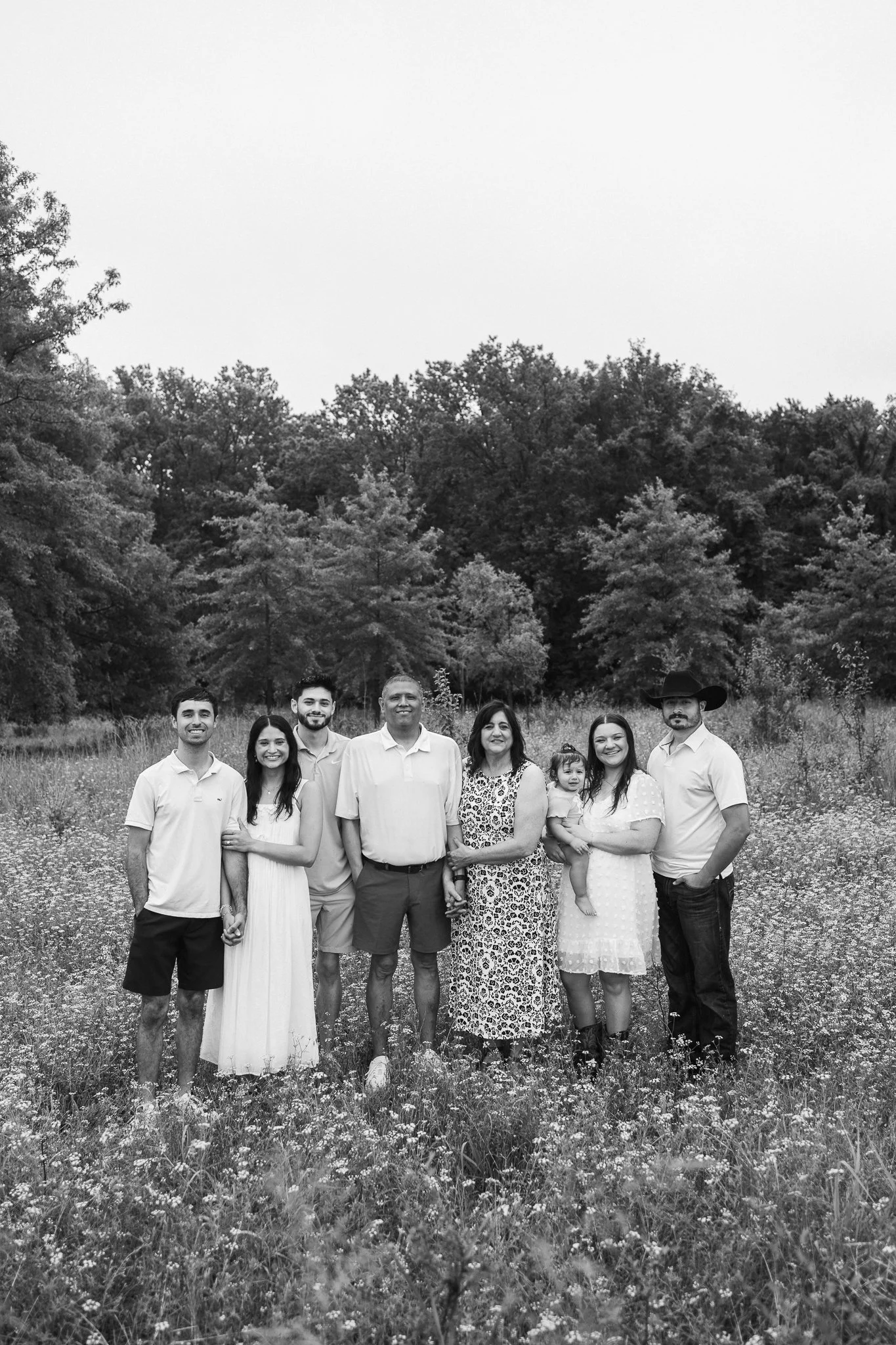 BWwebGutierrezFamily2026.256.jpg