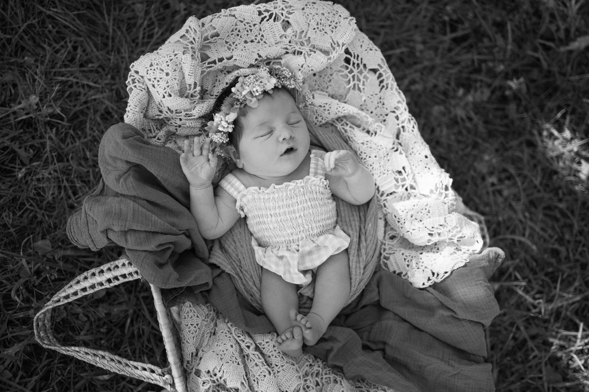 watsynnewborn2026BWweb.23.jpg