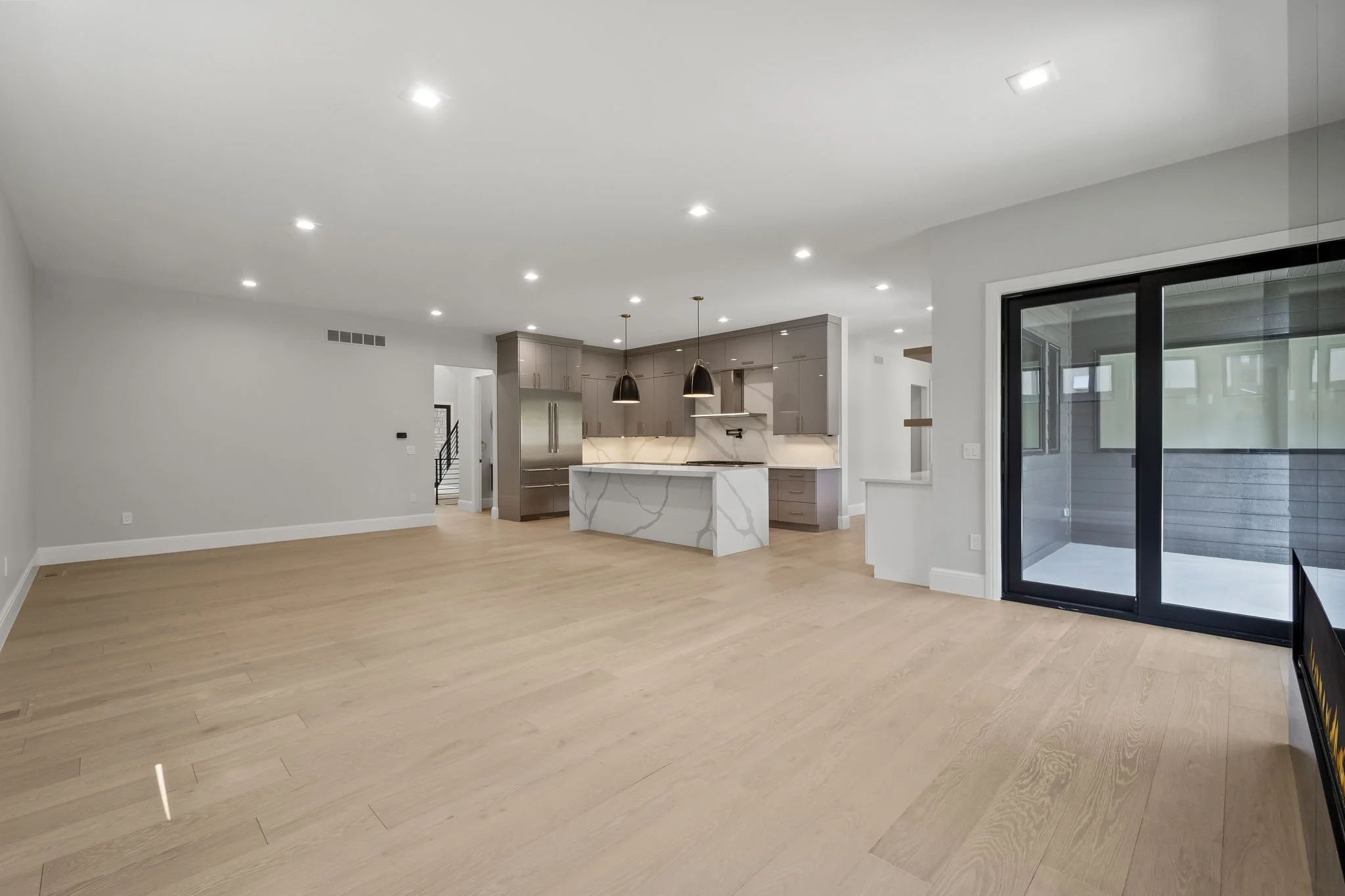 13-web-or-mls-_2155940.jpg
