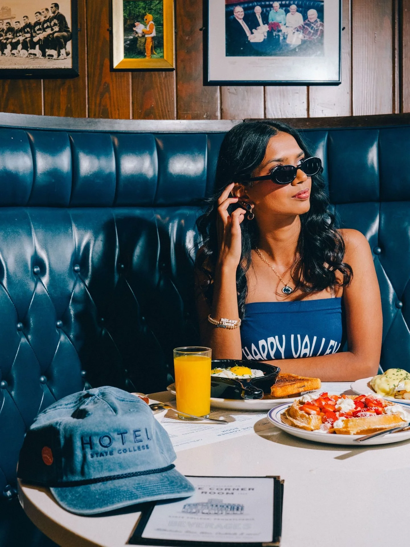 ☀️ A little sunshine, a lot of good food, and the feeling that warmer days are closer than you think...meet us at The Corner! 🕶️ 

#statecollegebrunch #downtownstatecollege #pennstate #CR100