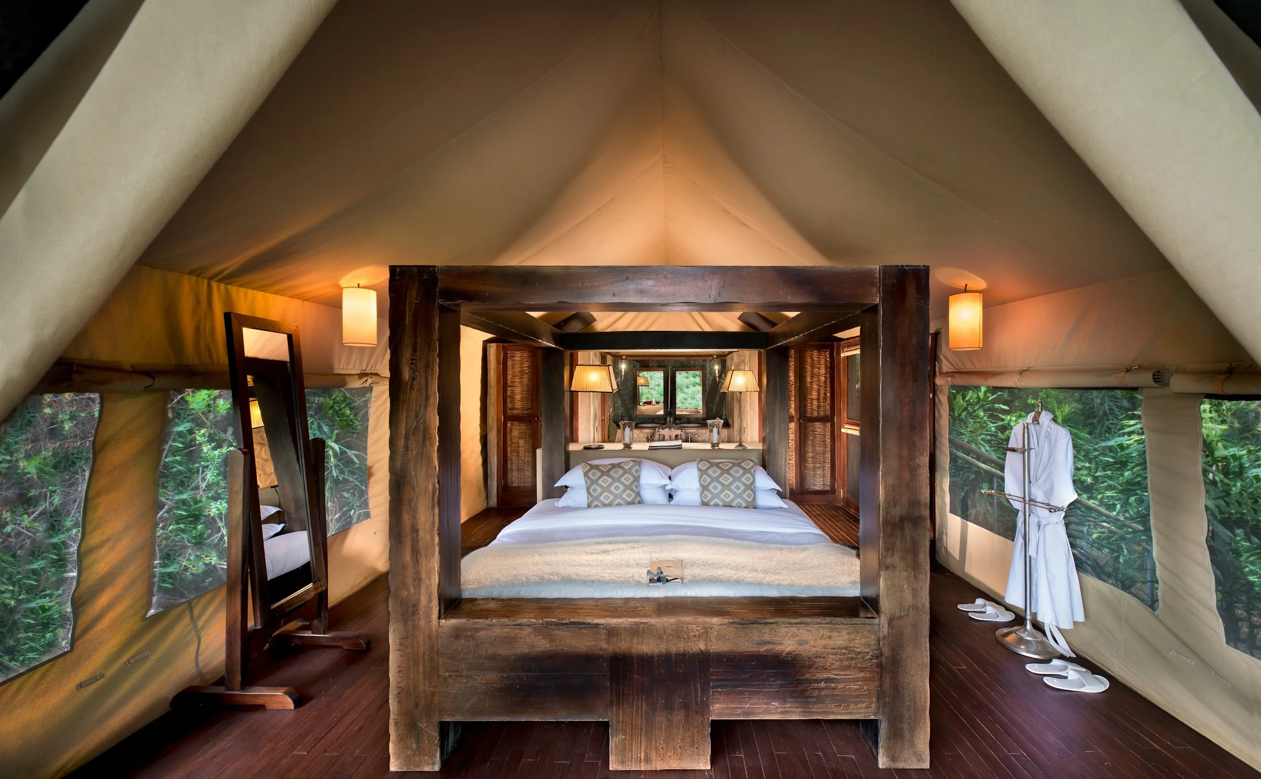 Kenya-Kichwa-Tembo-Room-Classic-bedroom-with-marketing-materials.jpg