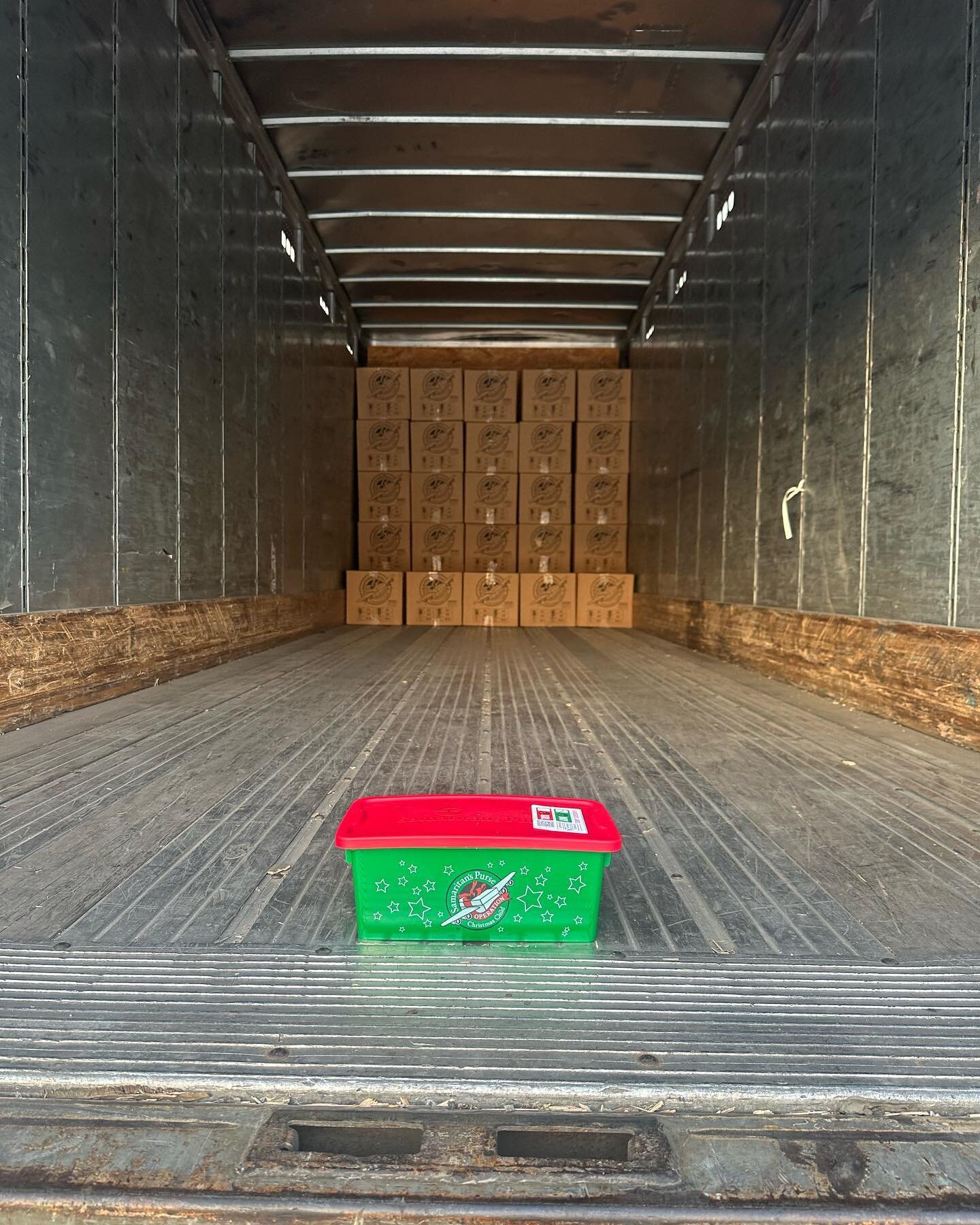 With your help, we will FILL this truck with thousands of these Operation Christmas Child shoeboxes! 

Help is needed:
Wednesday, 11/16 - Friday, 11/18:  3pm &ndash; 6pm
Saturday 11/19 &amp; Sunday 11/20:  1pm &ndash; 4pm
Monday, 11/21:  12pm &ndash;