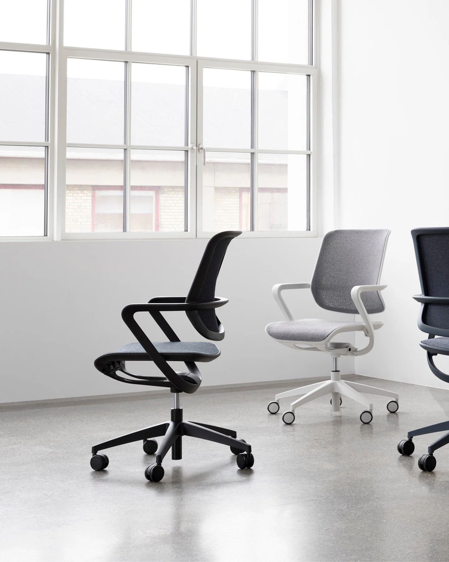 Meet Ricco! This bad boy was crafted through a process of reduction to embody pure simplicity.

By @senator_social