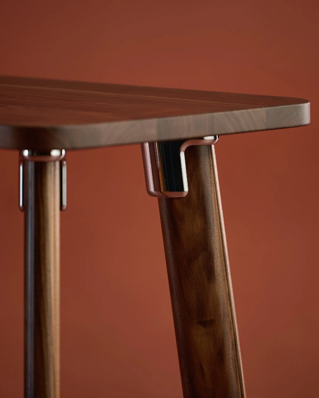 Step into something different at Design Days. ⬇️ 

Explore a dynamic display featuring @kifurniture, @pallastextiles, and @kiwallsolutions, all brought together in one cohesive, immersive environment. Designed as a creative engine for architects and 
