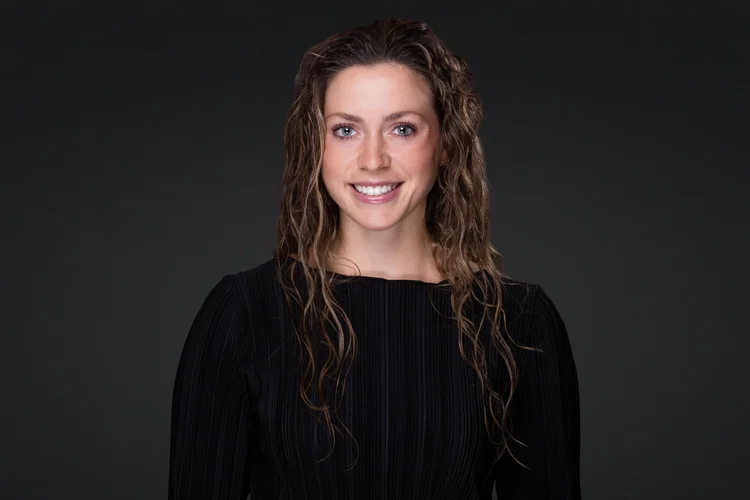 Employee headshot on-site Orlando