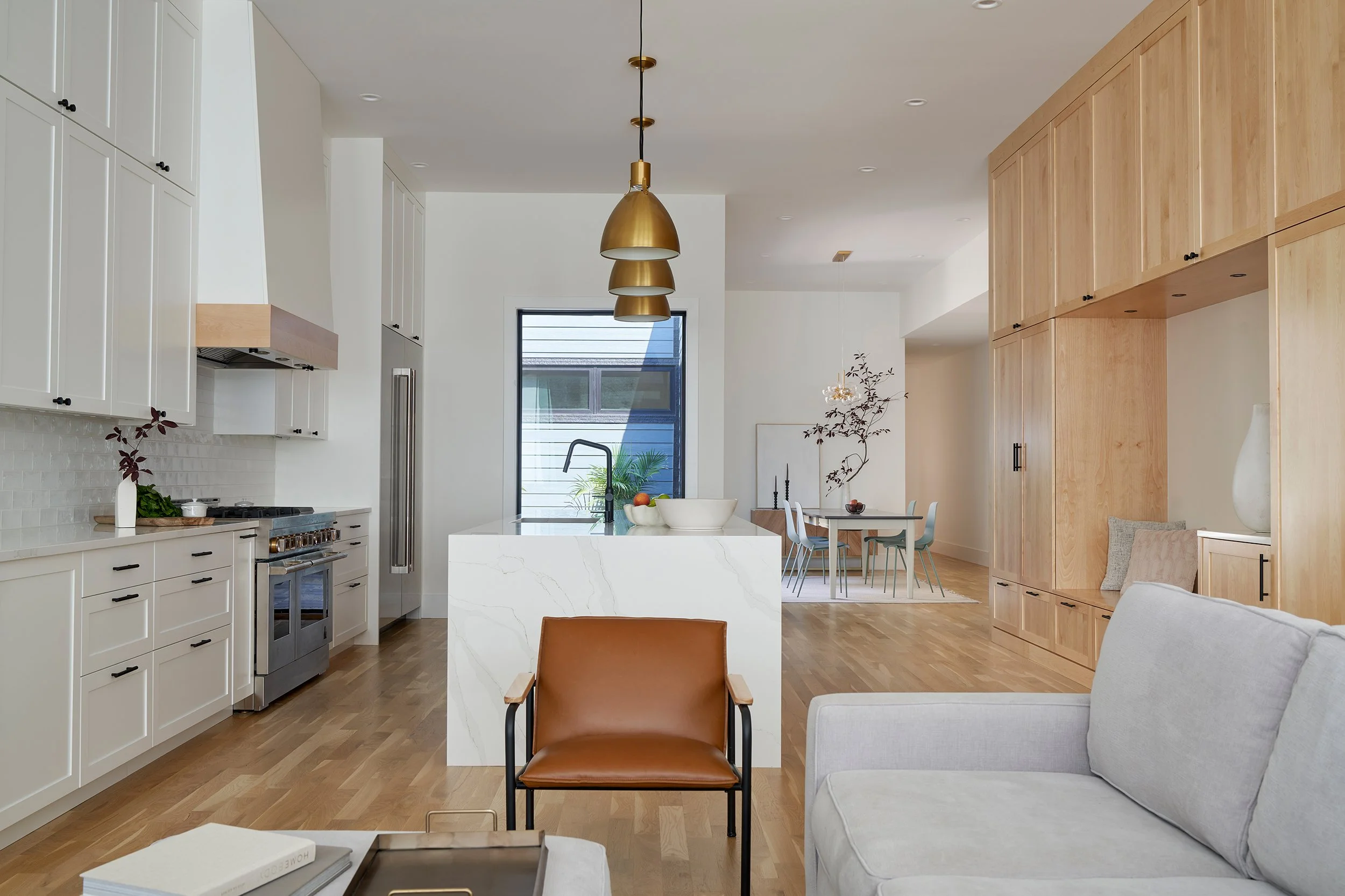 34-TEN_RESIDENTIAL_WICKER COURTYARD_LIVING.jpg