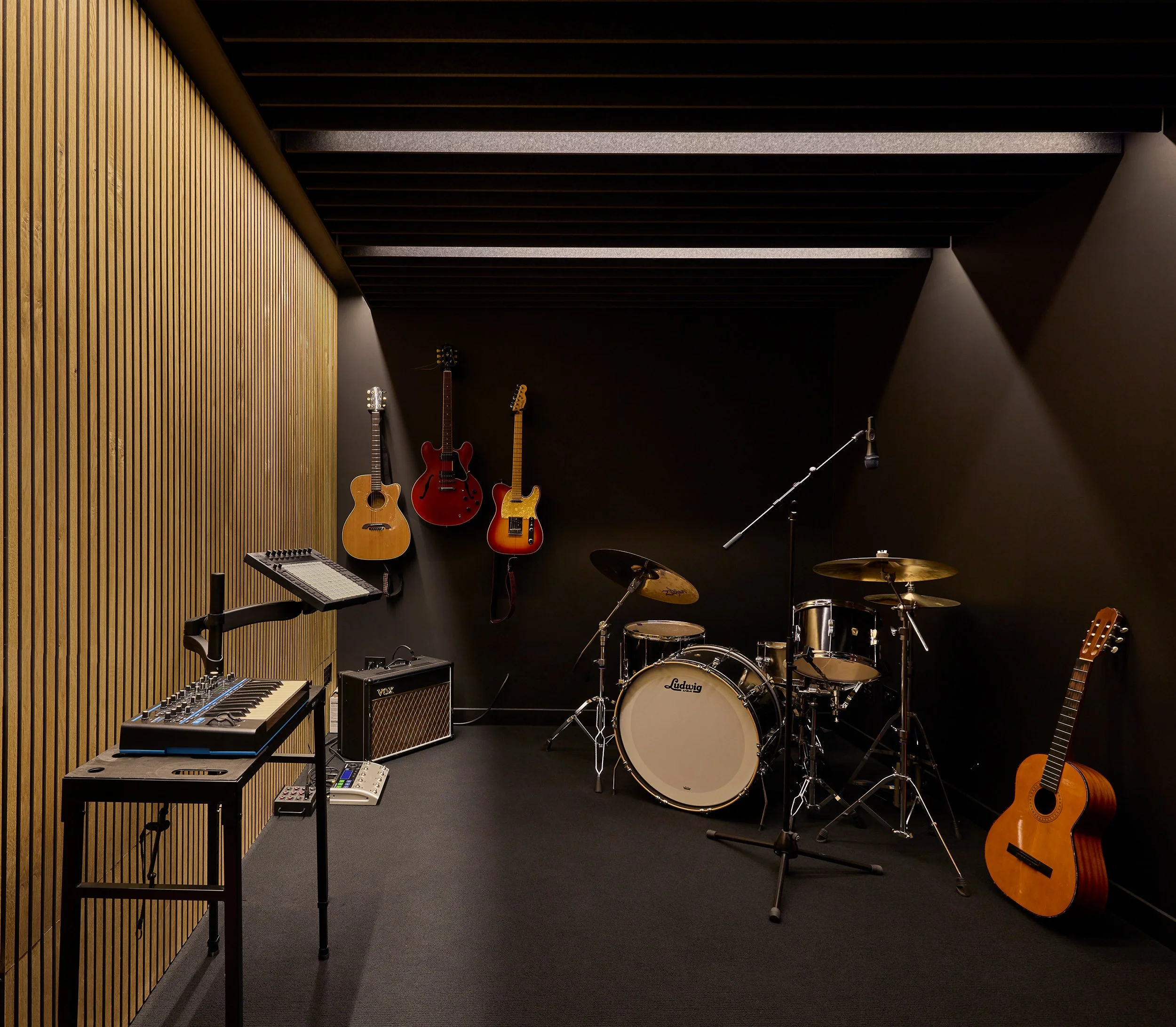 34-TEN_RESIDENTIAL_LANTERN HOUSE_MUSIC STUDIO.jpg