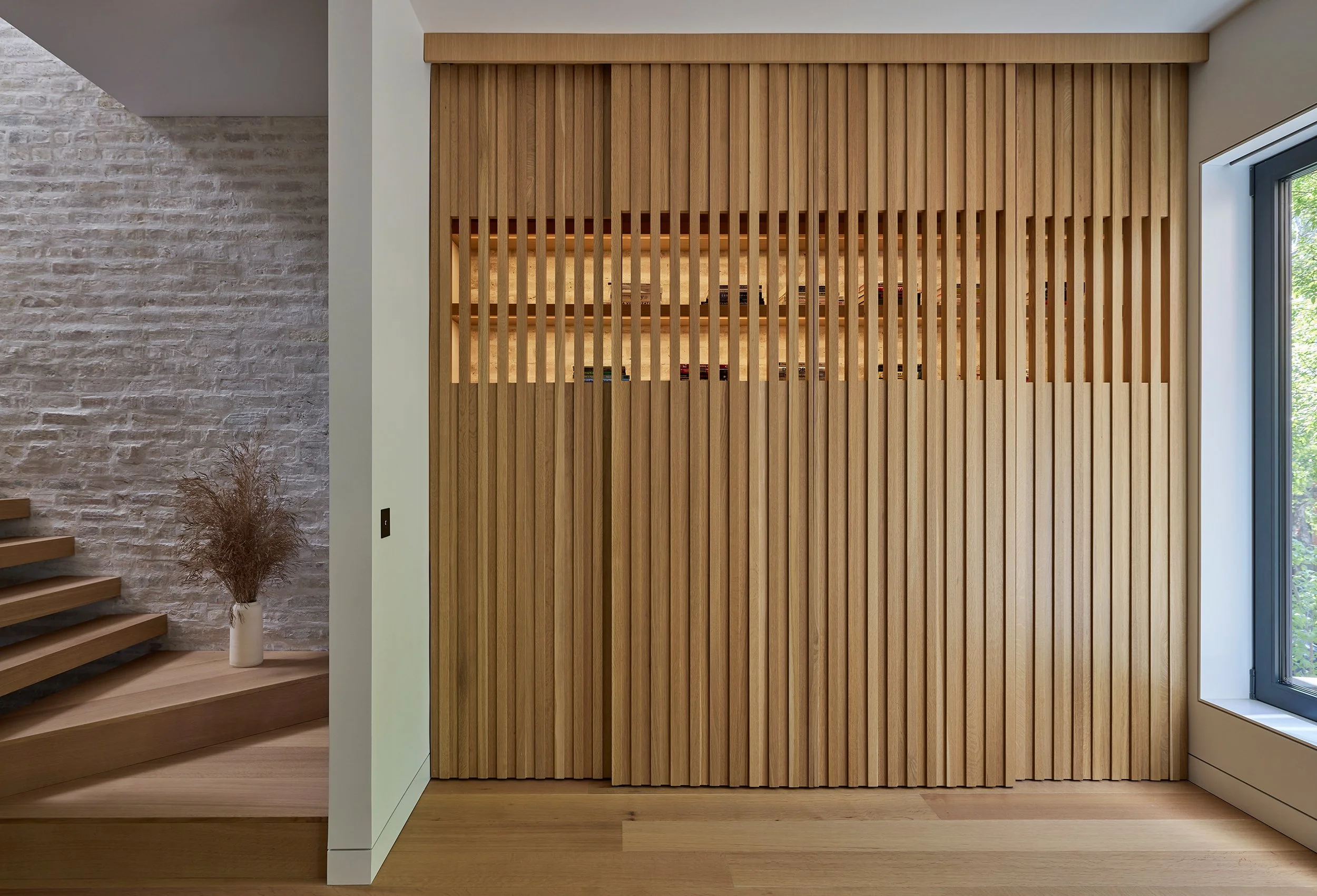 34-TEN_RESIDENTIAL_LANTERN HOUSE_SLAT WALL CLOSED.jpg