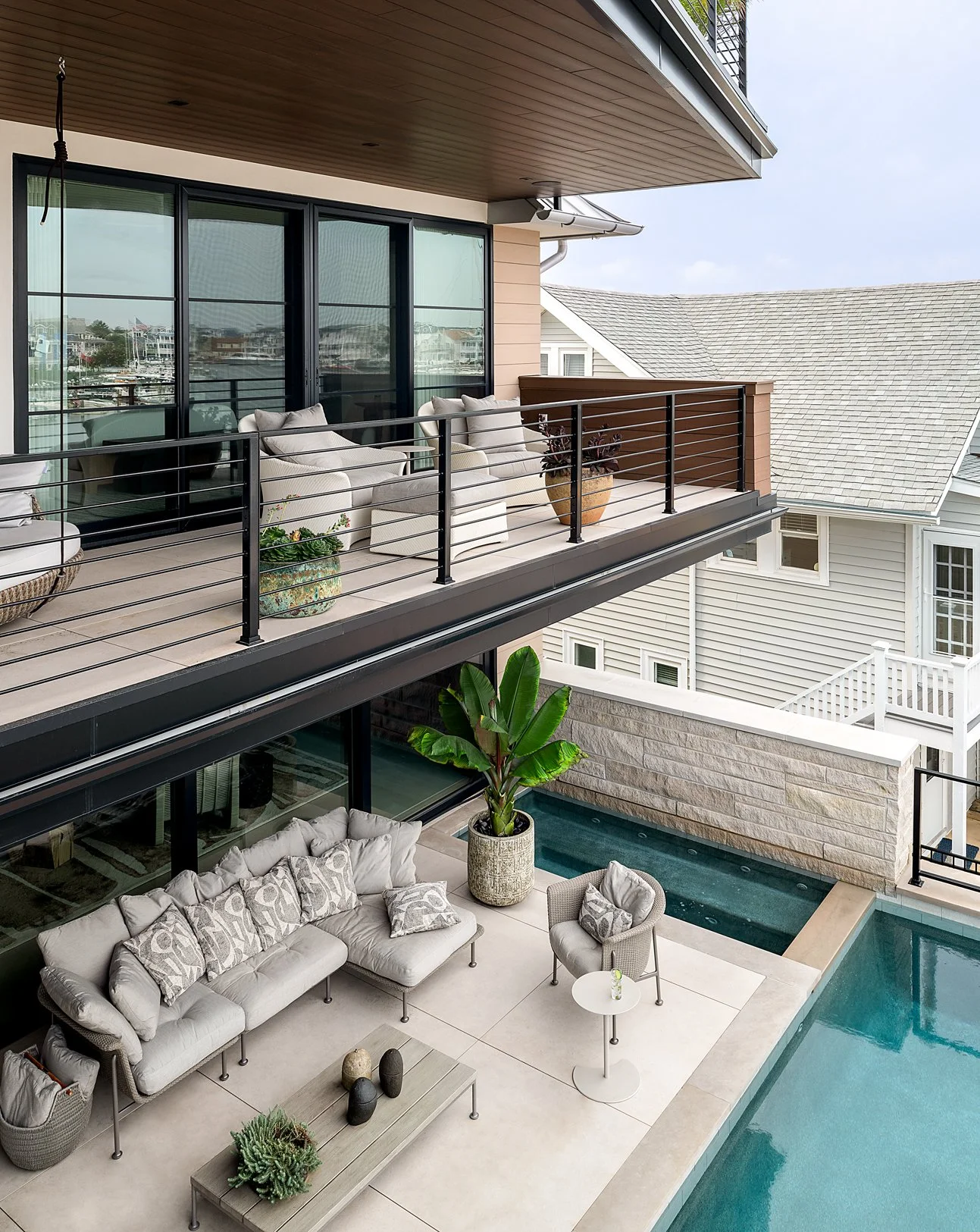 oc_patio_lores_05.jpg