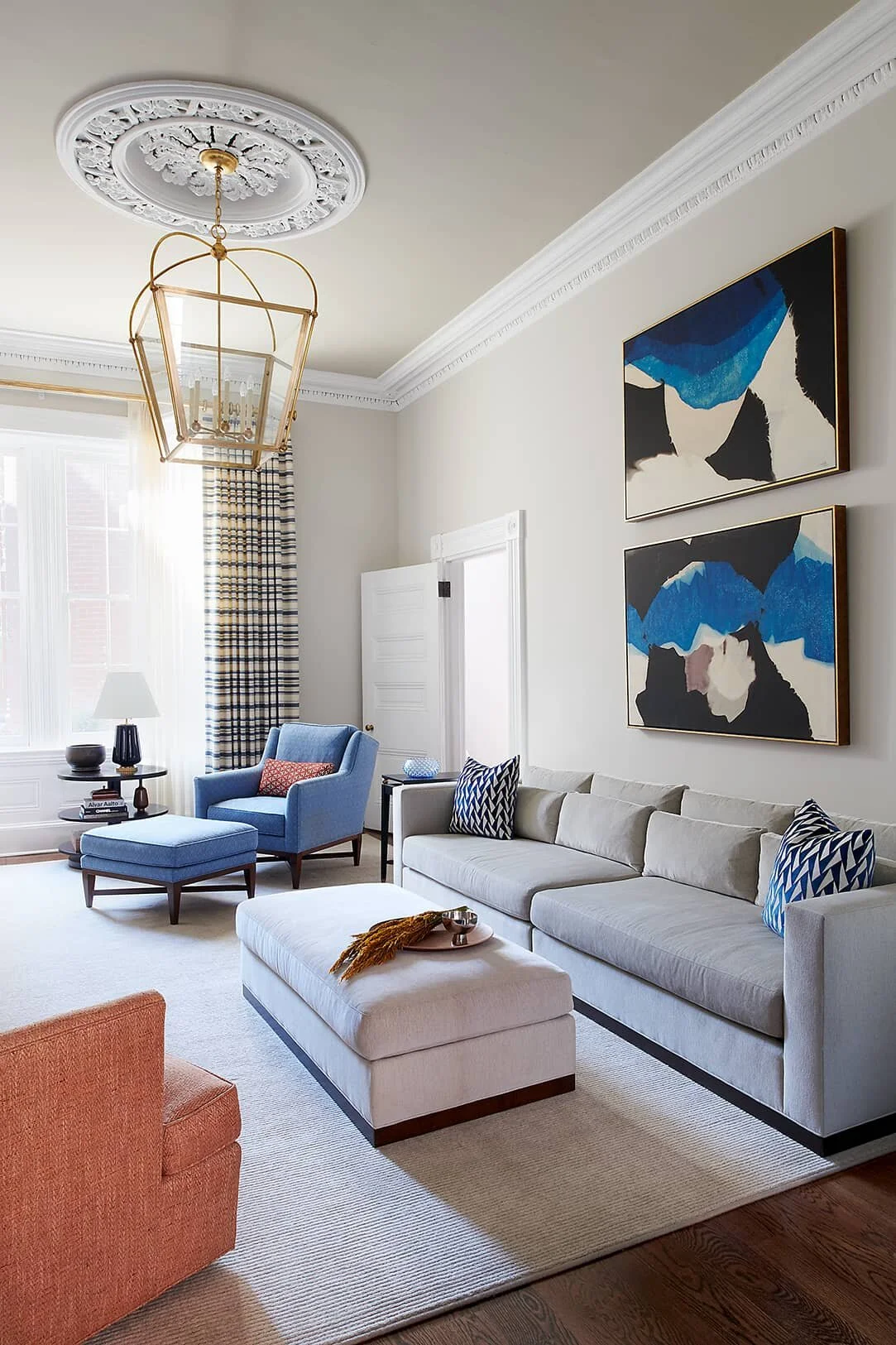 spruce_lores_living_02.jpg