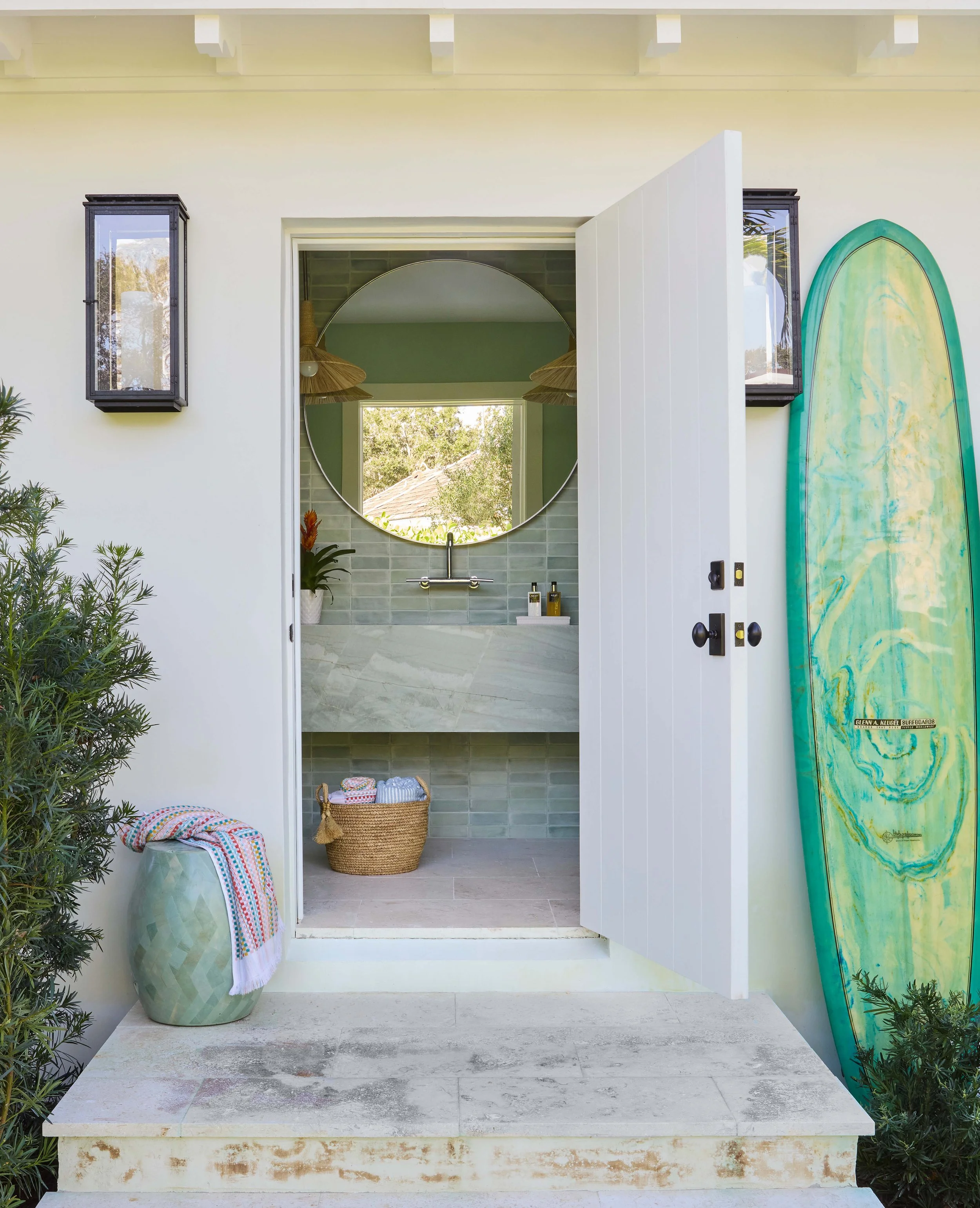 Outdoor Bath 2.jpg