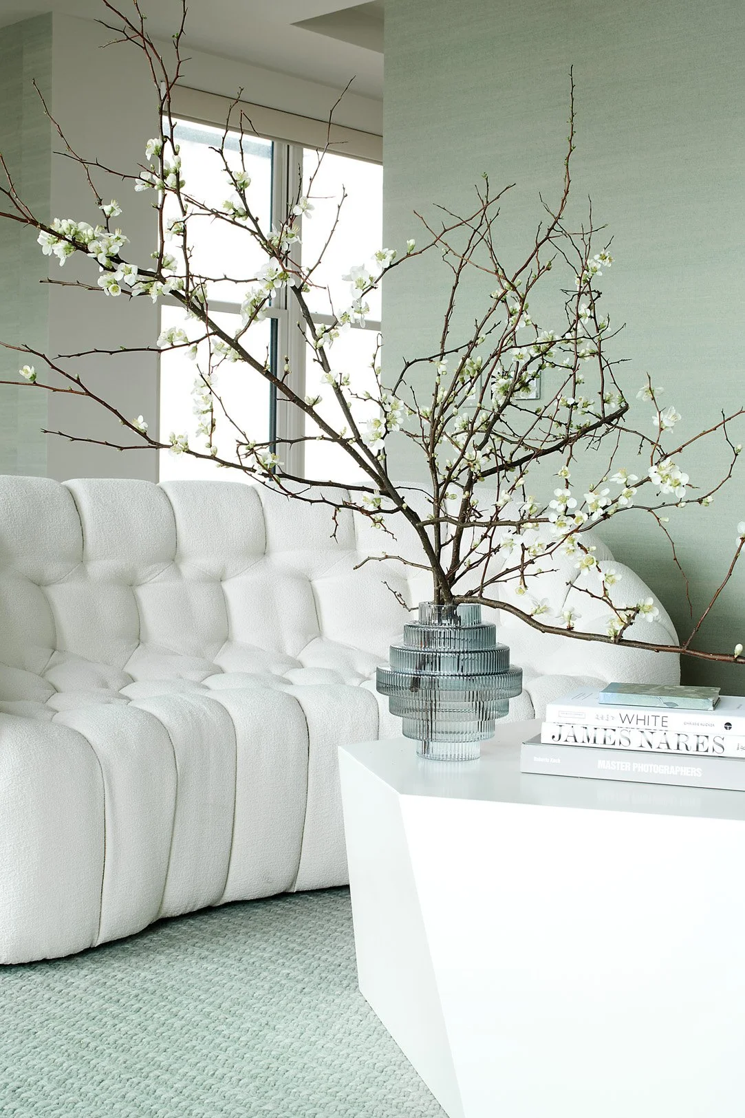 chestnut_lores_living_03_v2.jpg