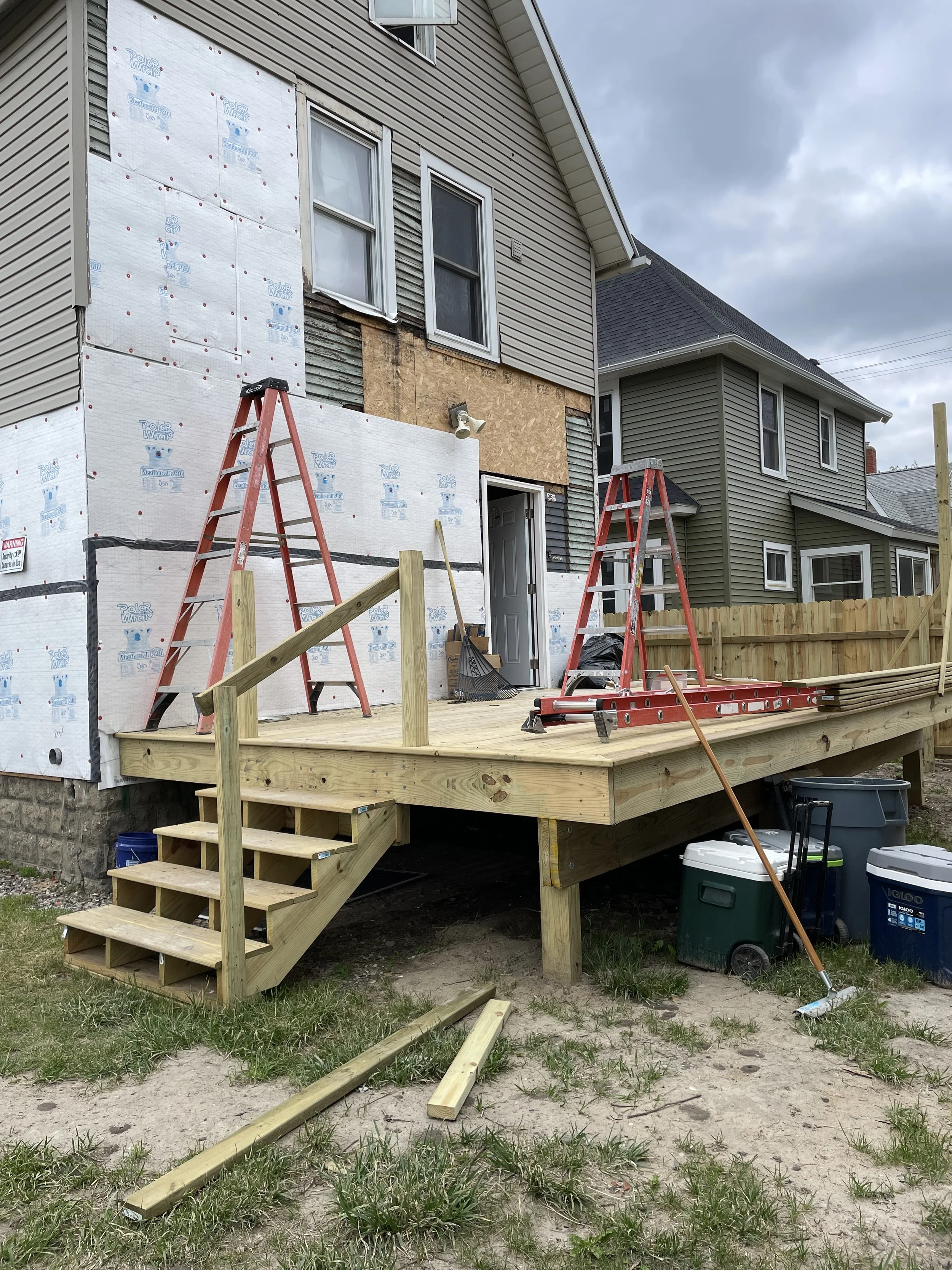 Porch platform.jpeg