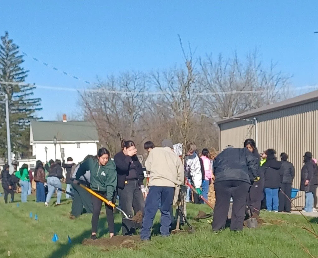 Tree planters working at Union Missionary Baptist Church (1).jpg