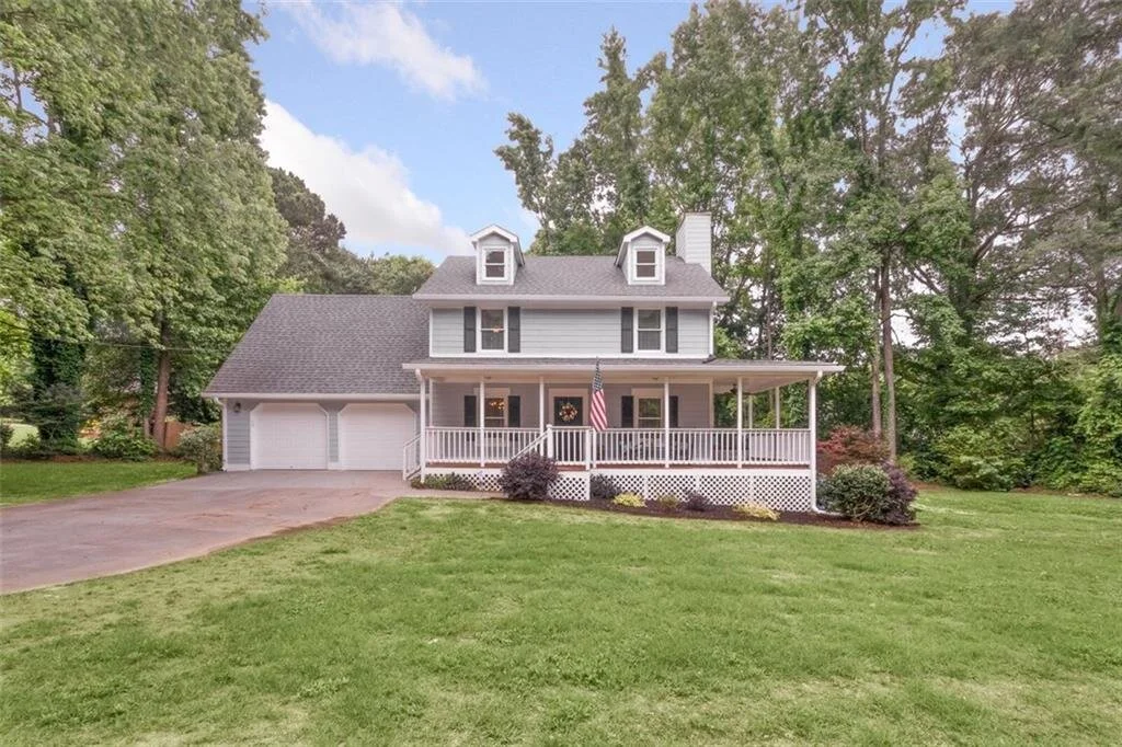 2050 Grayfield Drive, Grayson, Georgia 30017
