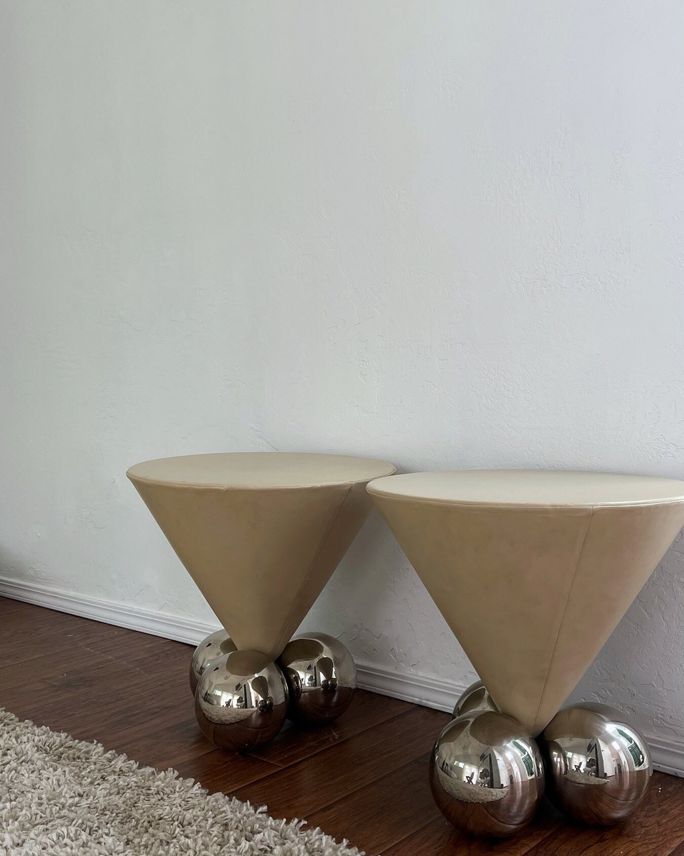 I try not to ever buy on a whim, usually my design decisions are intentional and thought-through, but I came across these vintage leather Brueton side tables on @chairishco, and made an offer out of sheer vintage instant gratification, then there was