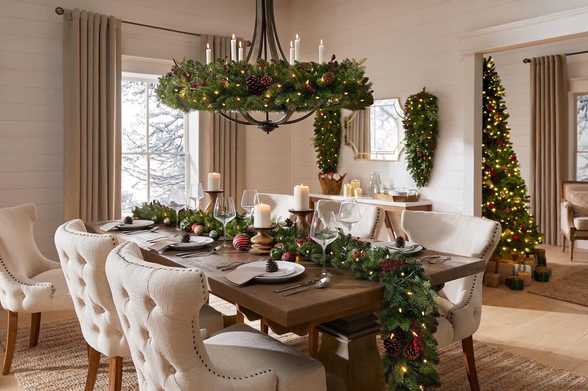 123_2021_Holiday_CEX_48INPRELITWINSLOWWREATH436MIXEDTIPS120BOWARMWHITELEDLIGHTSPINECONESREDBERRIESLEAVES_309471386_L (1).jpeg