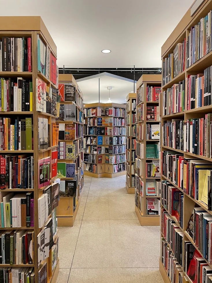 The Ultimate List of Chicago’s Indie Bookstores — Read & Run Chicago
