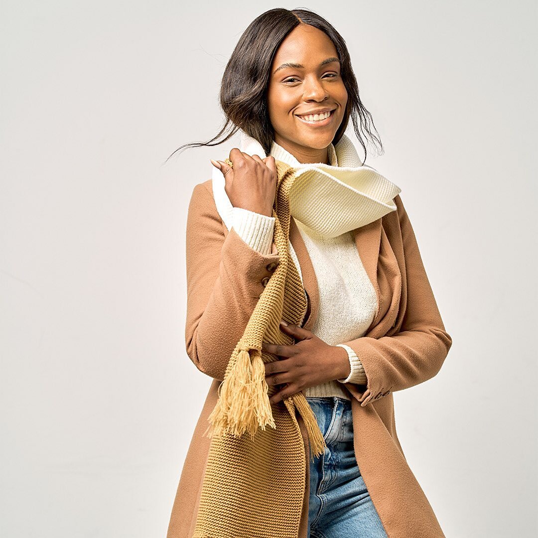 Wrap up in warmth with our Ribbed Scarf. The perfect fall fashion staple to compliment every look. ⁠
#densleyandco #gertex #fallfashion #styleinspo #scarfstyle