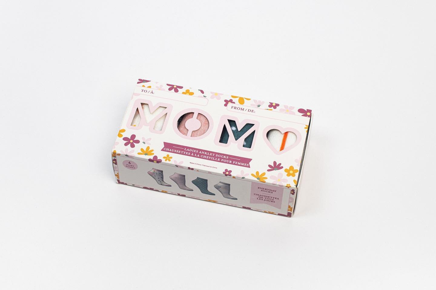 Happy Mother&rsquo;s Day! 💗
Making gift giving easy with creative packaging. Featuring our sock box that we can customize to your needs. 
.
.
.
.
.
.
#mothersday #gertex #creative #custompackaging #design #socks #giftideas #giftguide #custom #b2b #c