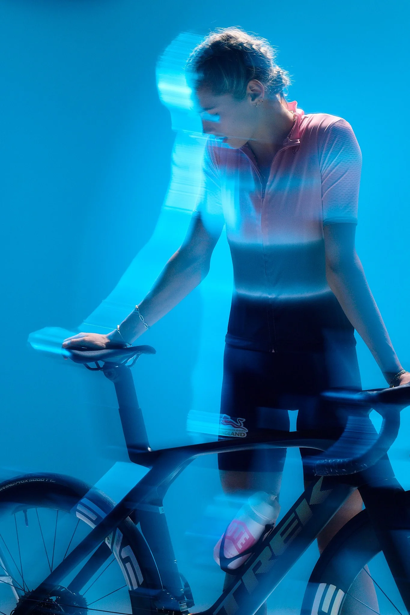 Issy Cyclist1158.jpg