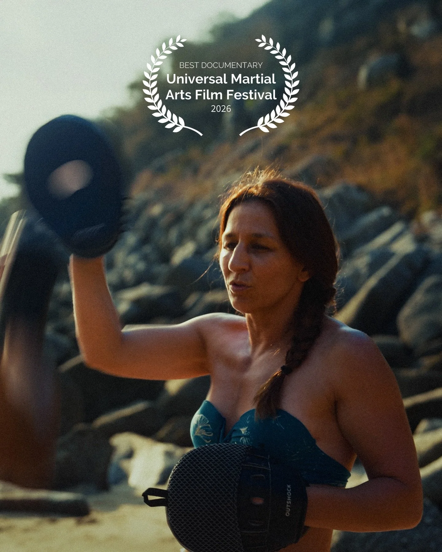BEST DOCUMENTARY AWARD 2026 🏆
Mon dernier film &ldquo;Lucie Bertaud : Sa revanche&rdquo; remporte le prix du meilleur documentaire au Universal Martial Arts Film Festival 2026!!
Fi&egrave;re de voir cette histoire faire son petit bout de chemin et t