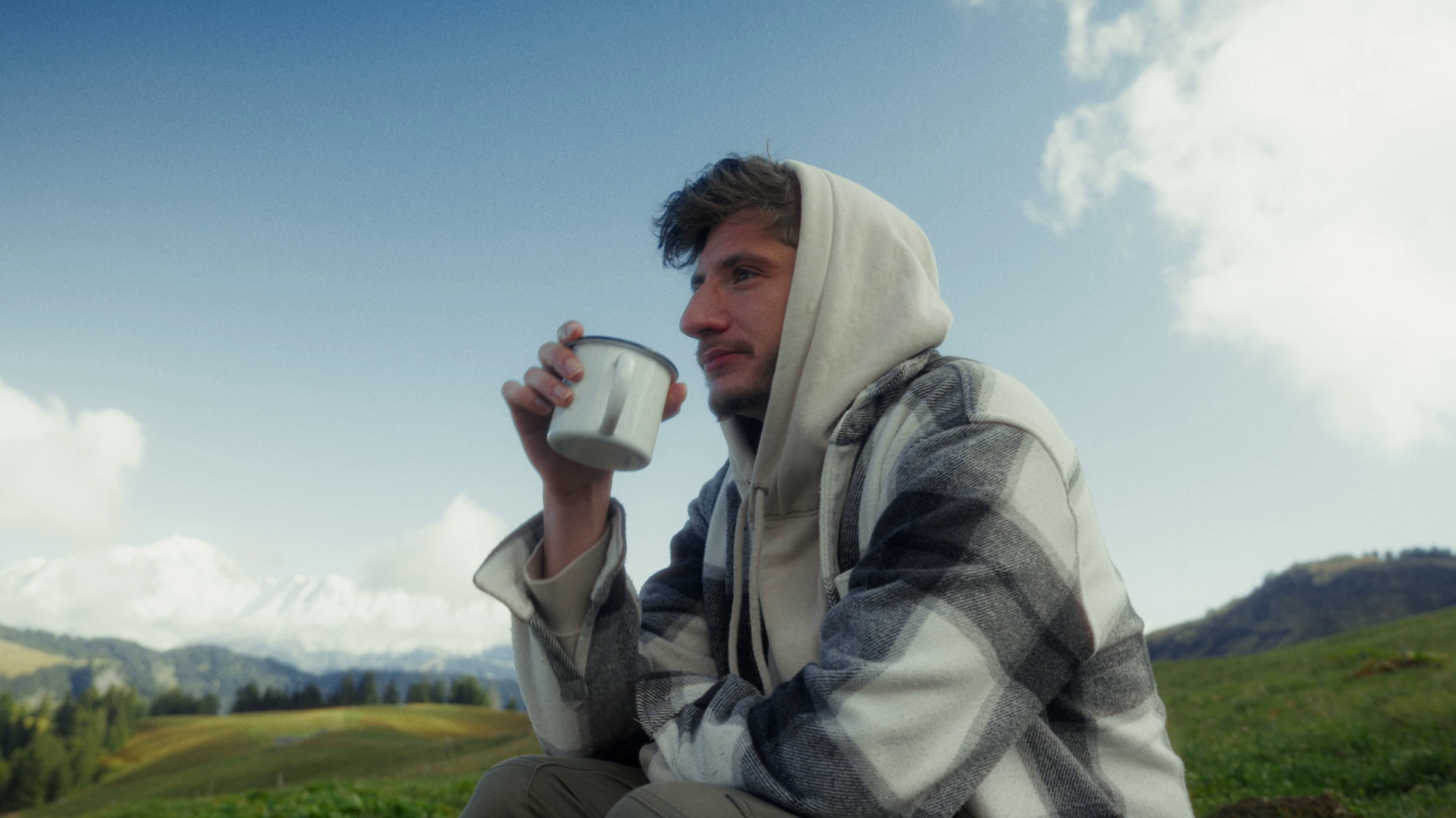 vlcsnap-2026-05-04-17h44m44s474.png