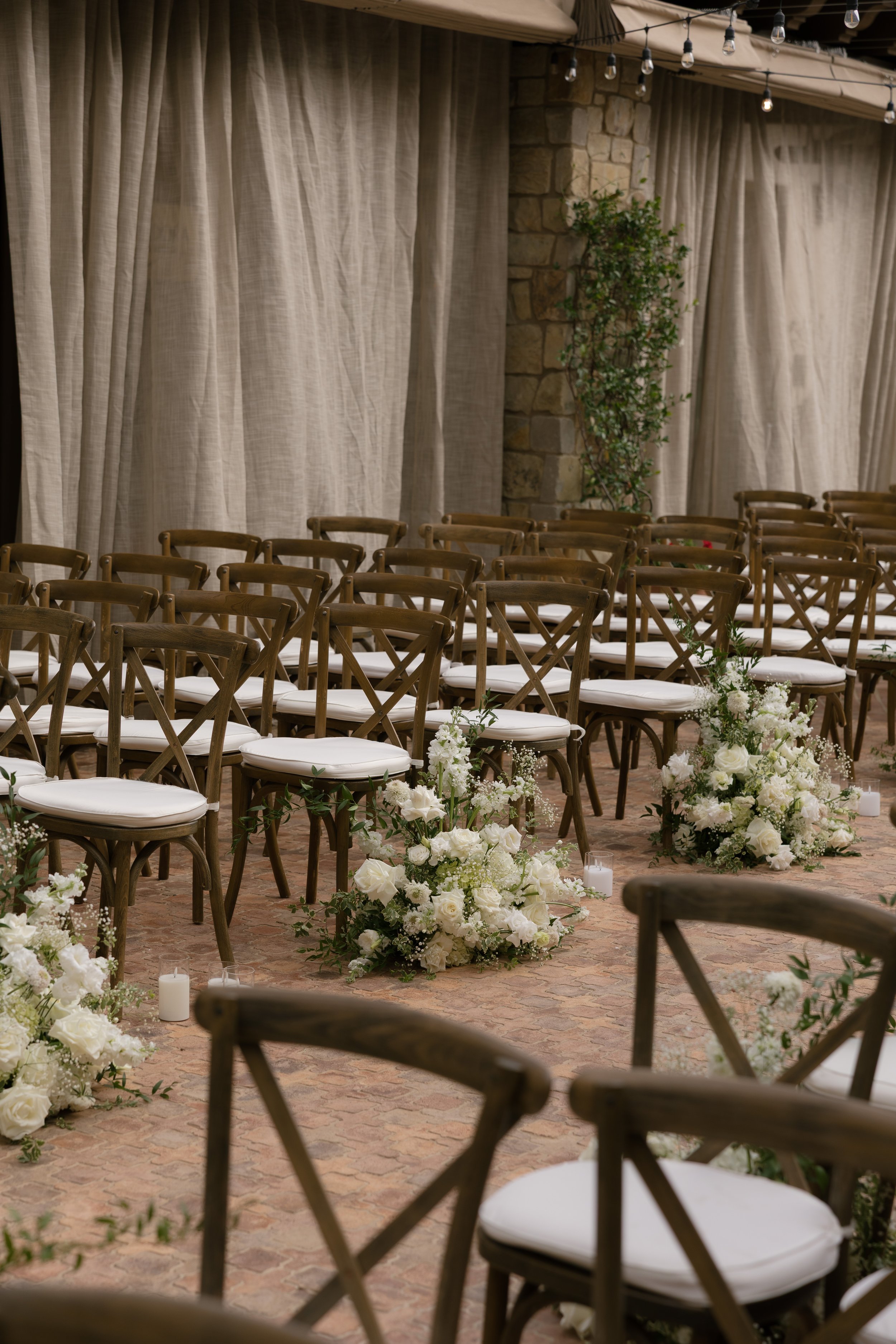 7-Timeless Warm Fall Wedding.jpg