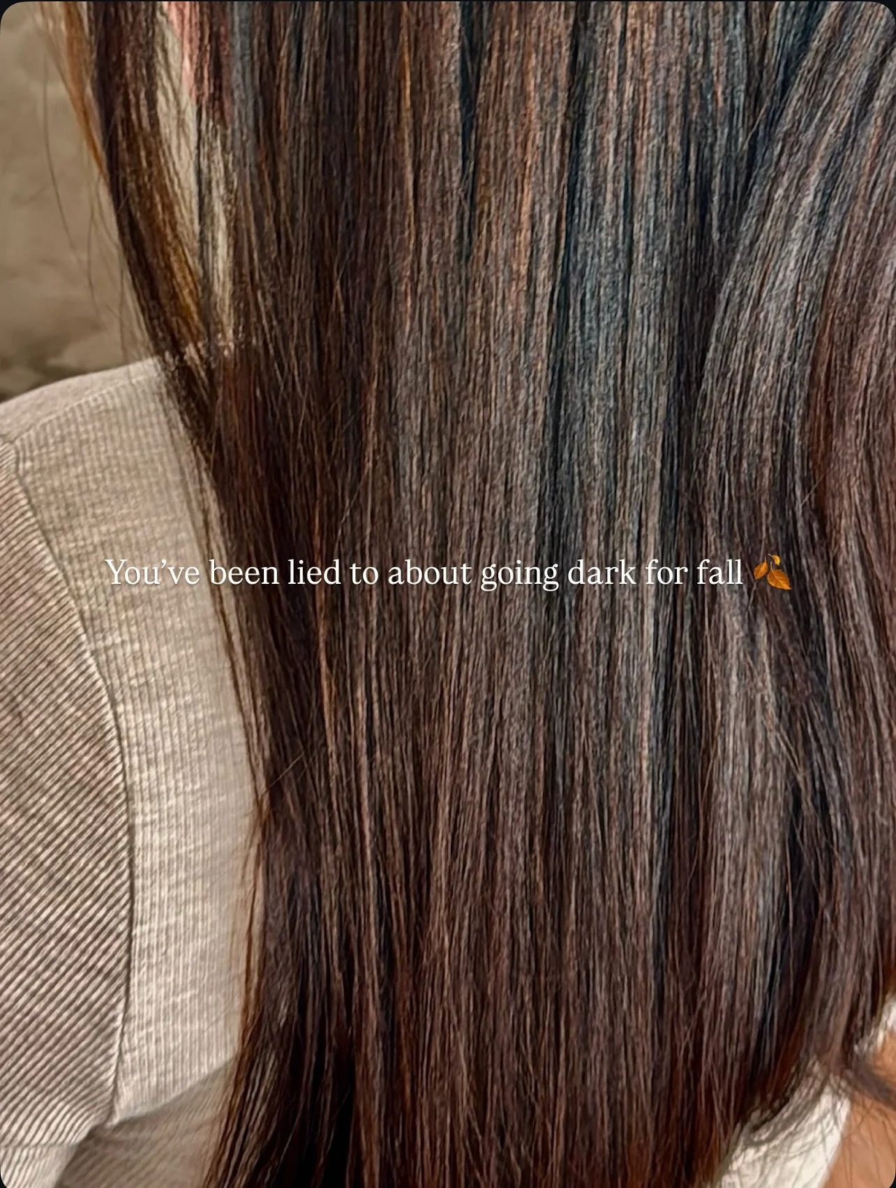 Your guide to subtle color shifts this fall 🍂 What most stylists won&rsquo;t tell you&hellip; but we will.&nbsp;

Most people feel pressure to do a full color overhaul when they want a seasonal transformation. But, the truth is small, strategic twea