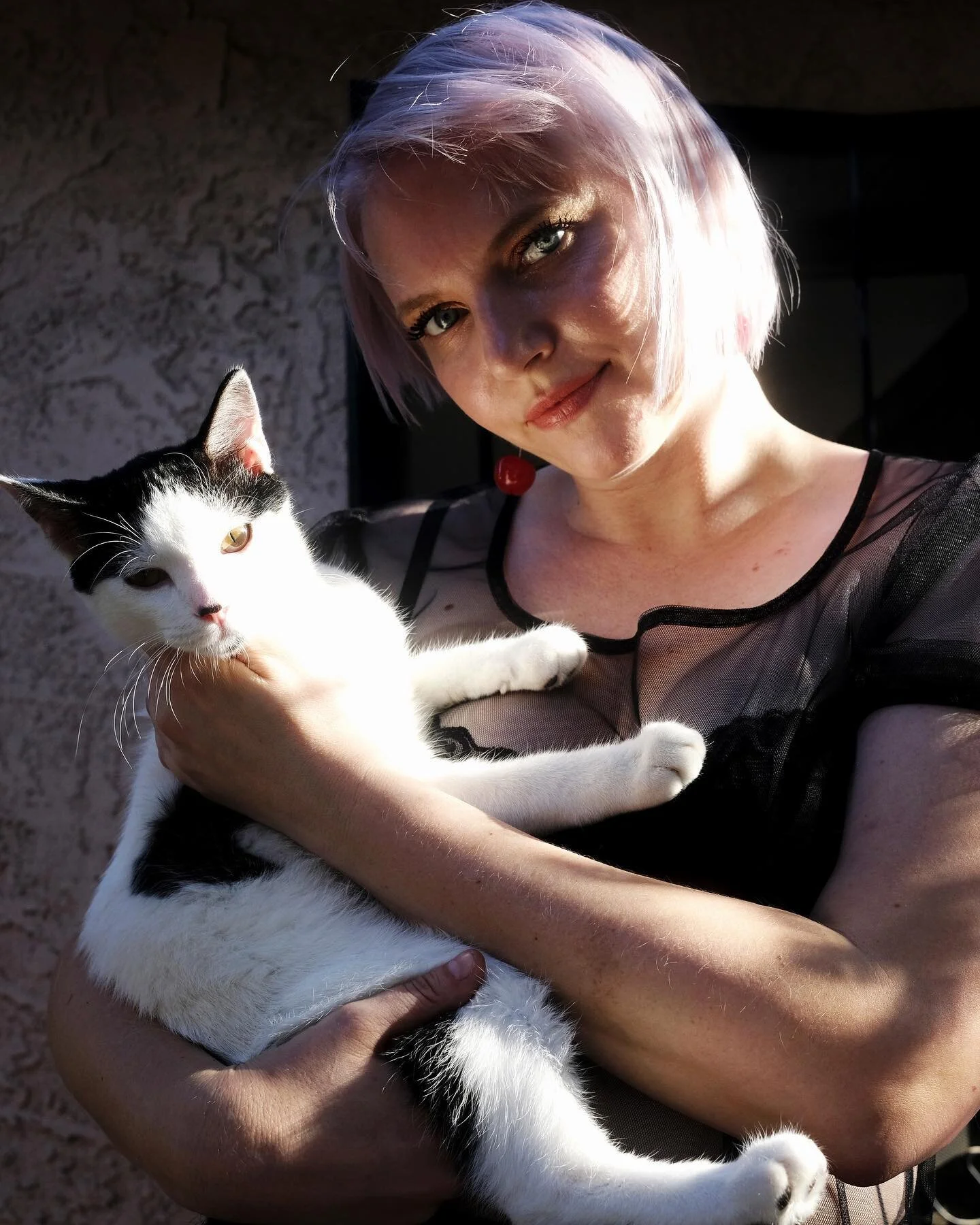 This kitten is everything 🥺

📸: @ex_debutante 💕
Hair: @oliviavandermillen 💜