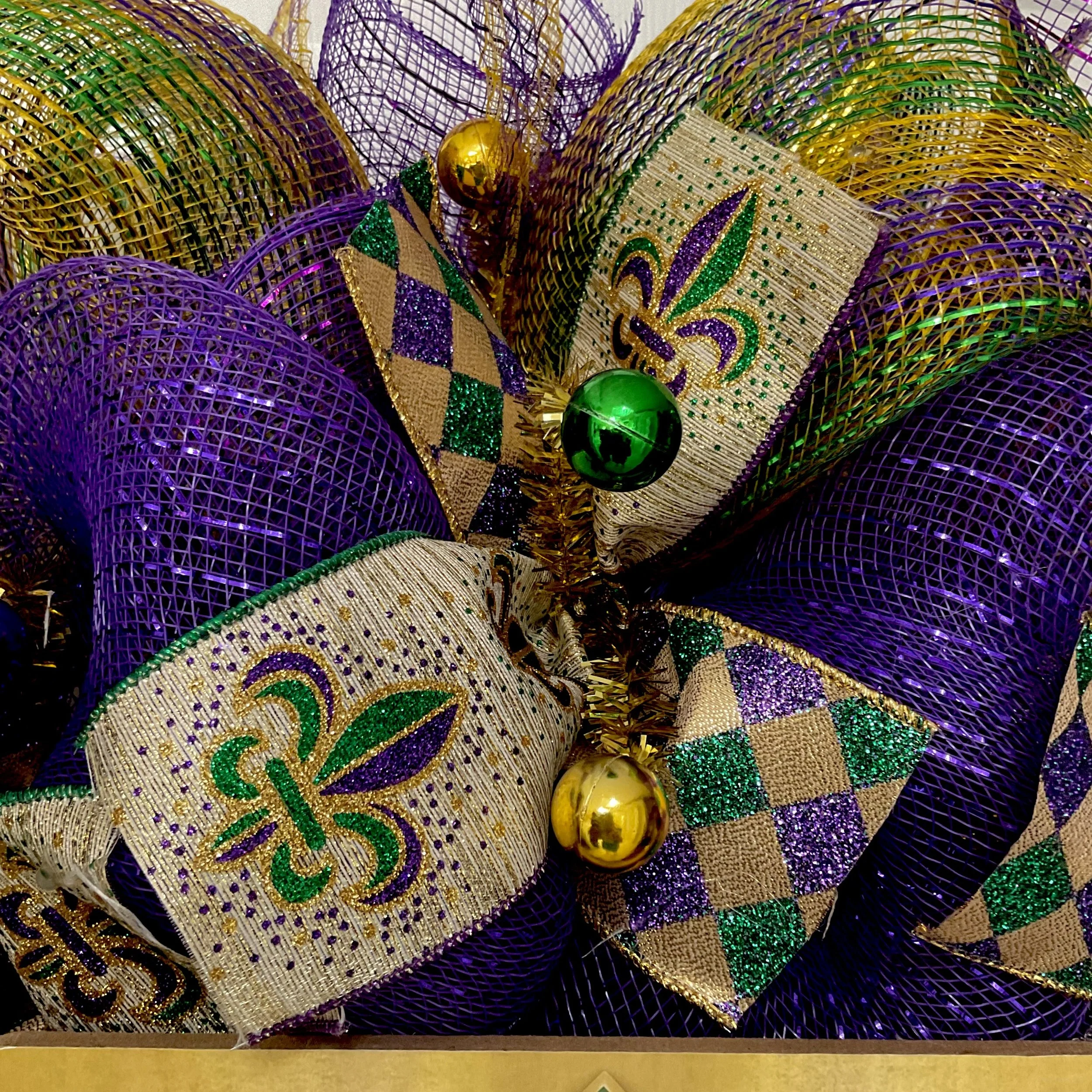 W0471fleurdeliswelcomerev32023.jpg