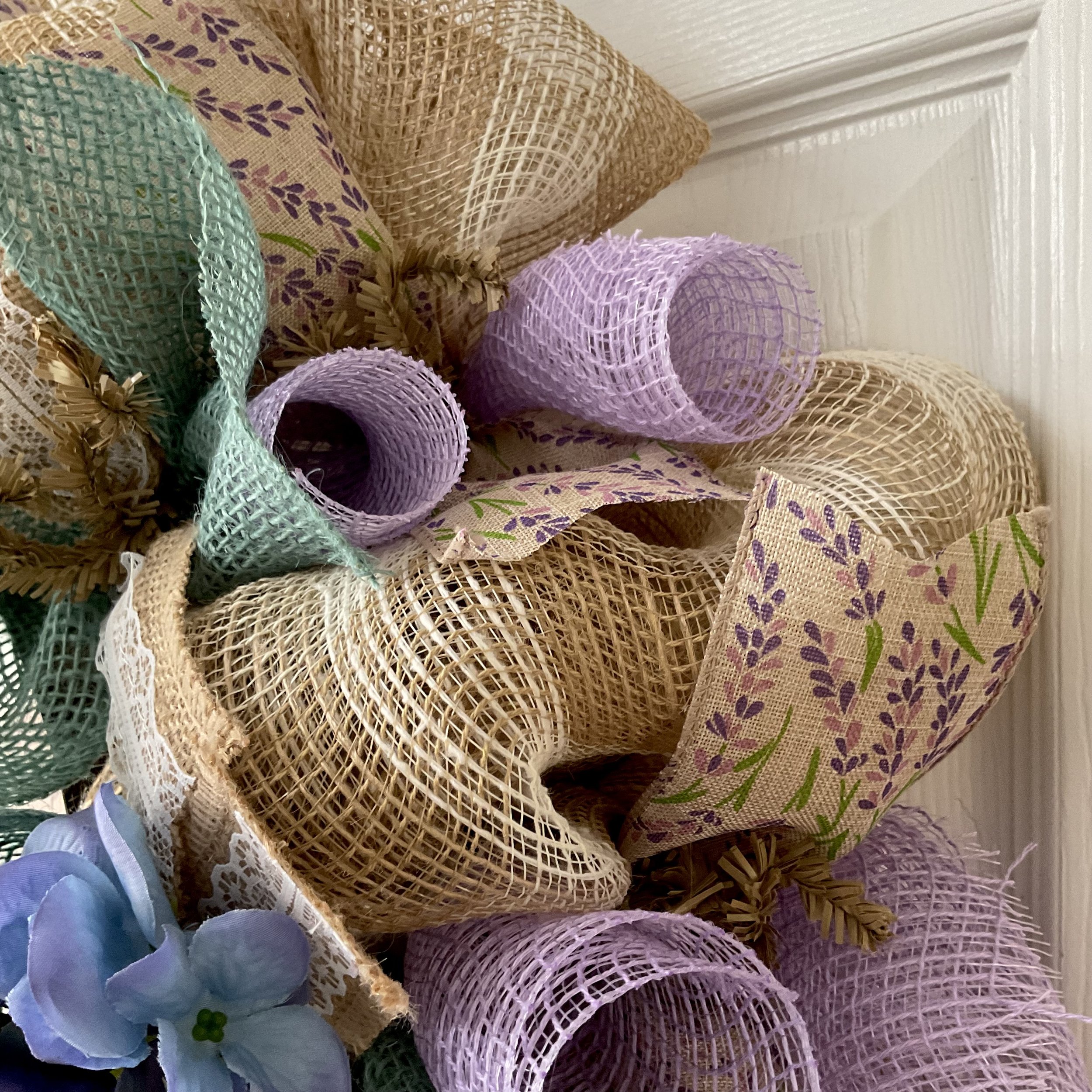 W0798erlcomehydrangeas4.jpg